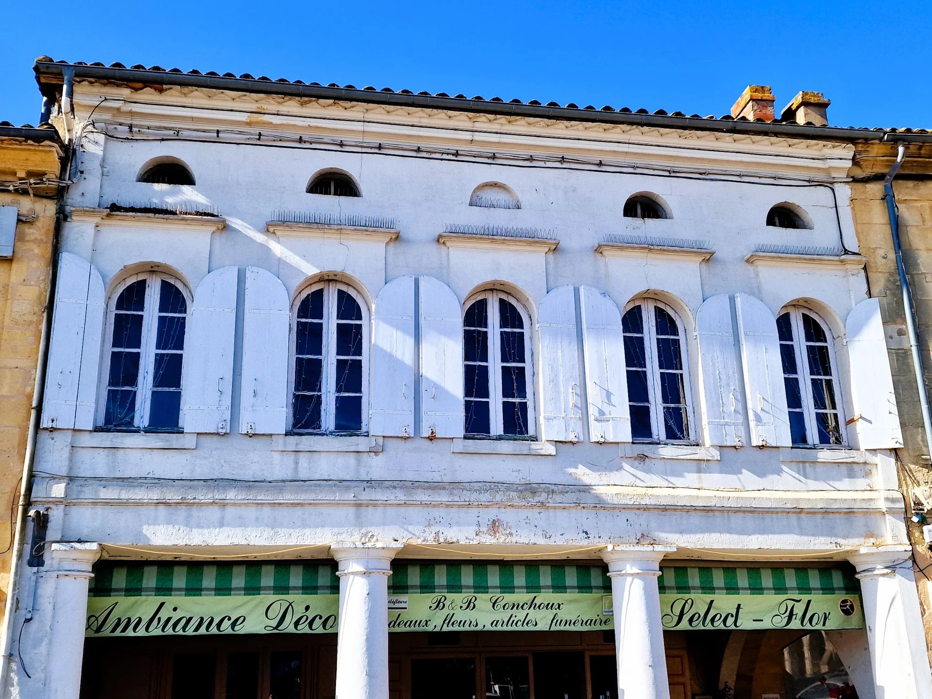 House in Sauveterre-de-Guyenne - view 1