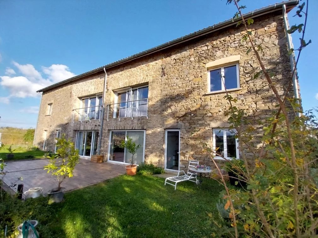 House in Salles - view 1