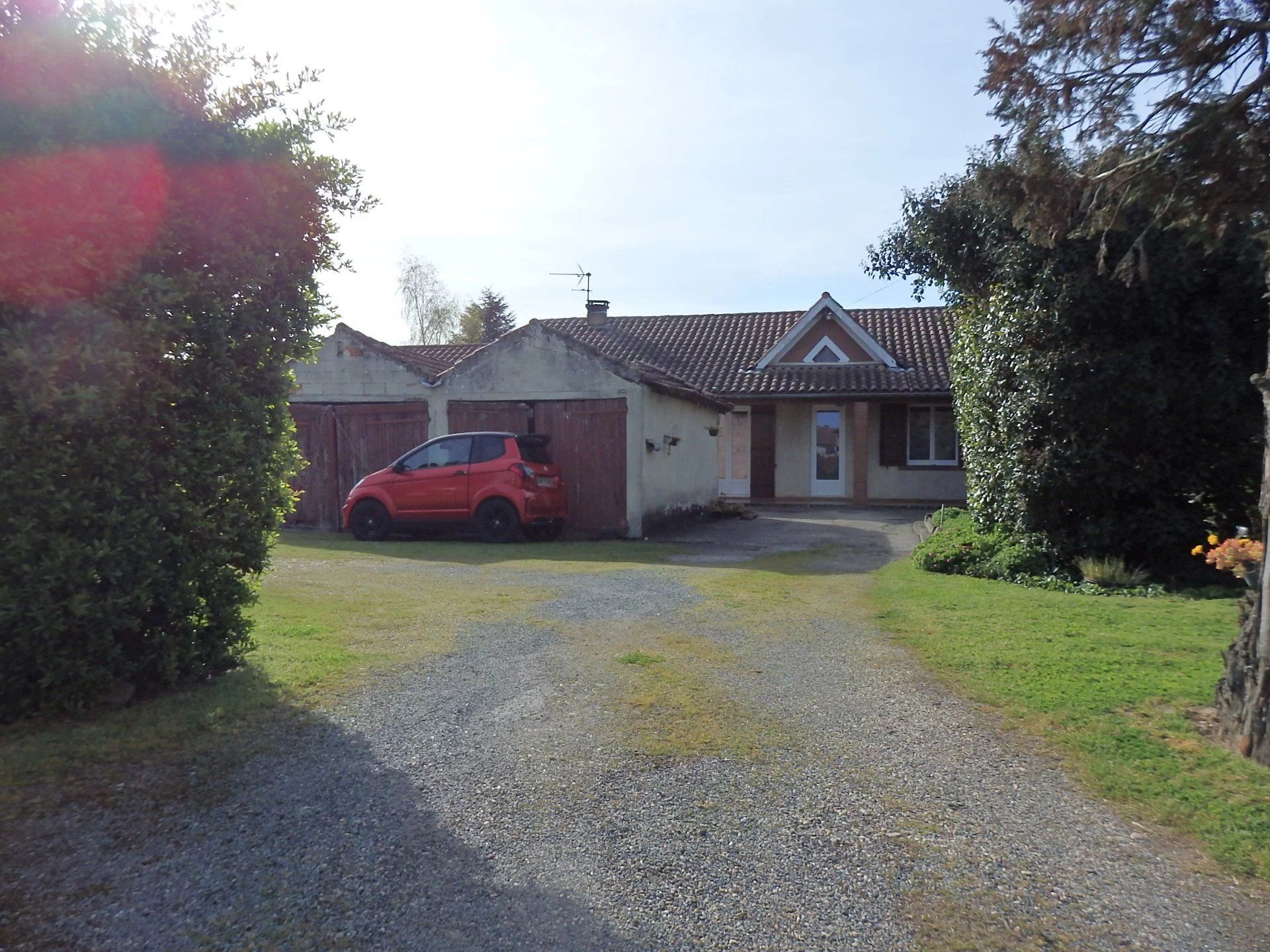 House in Marmande - view 1
