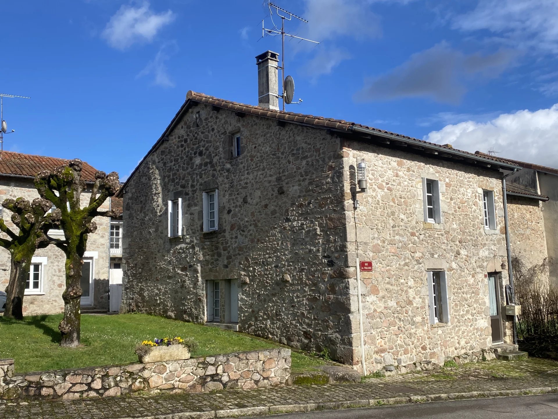 House in Manot - view 1