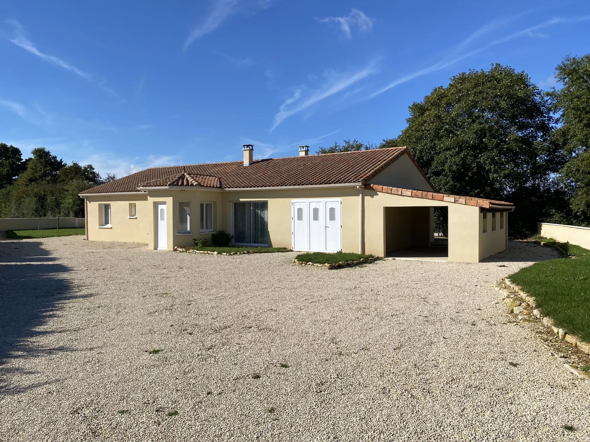 House in Civray - view 1