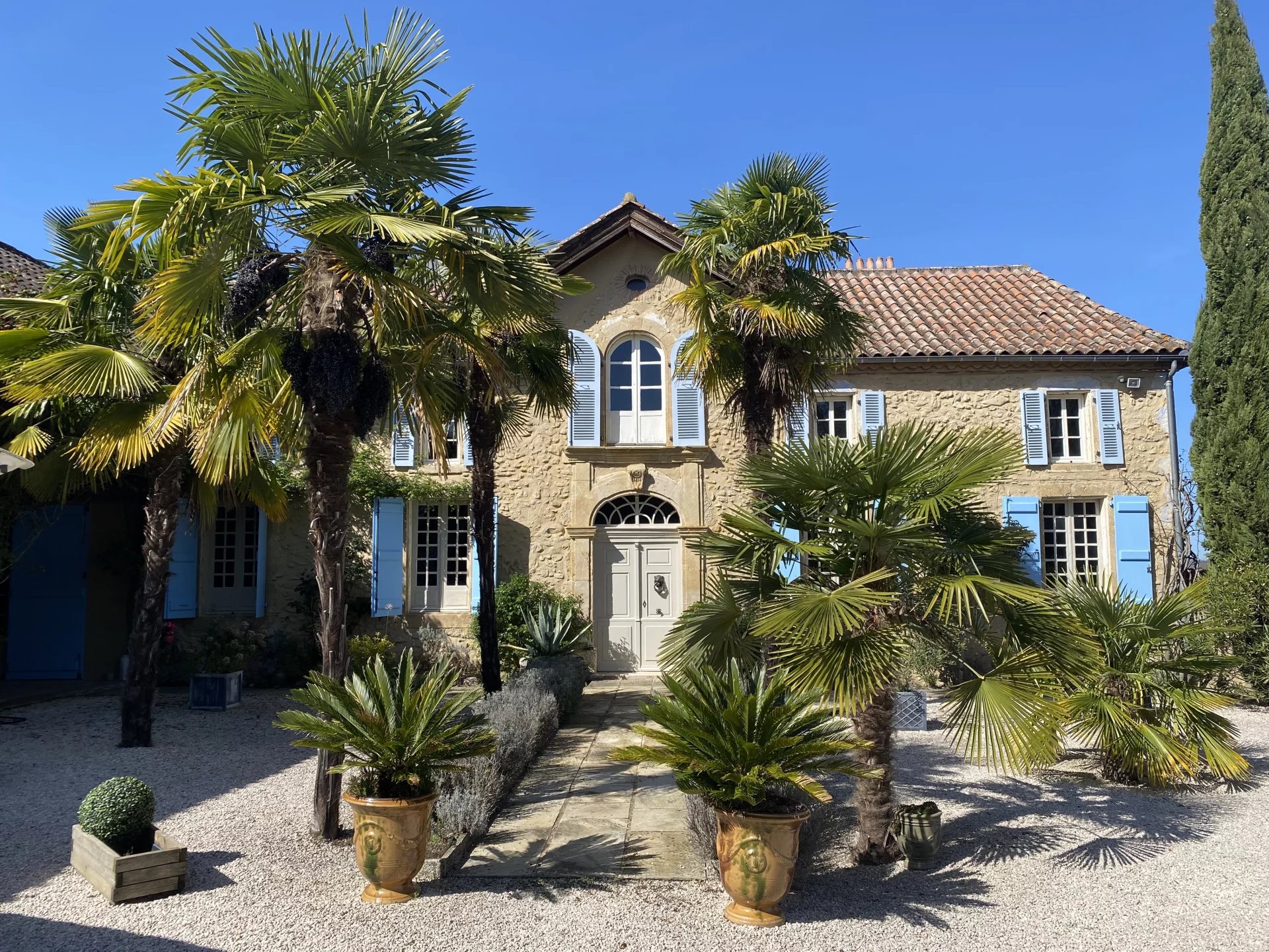 House in Monfaucon - view 1