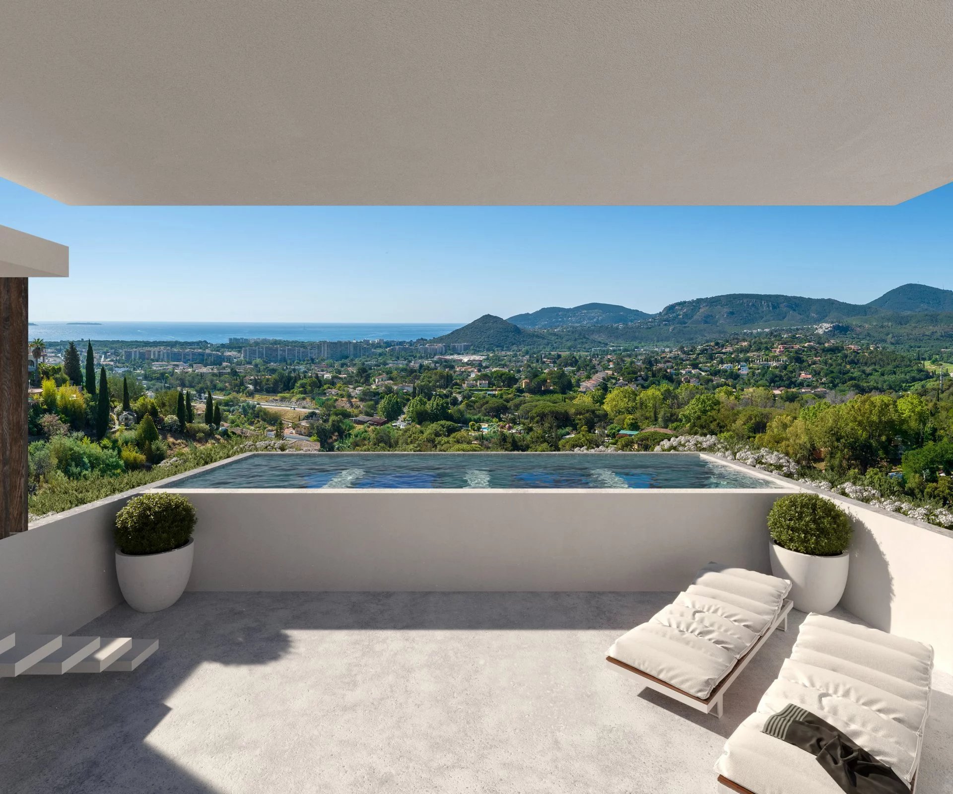 Villa in Mandelieu-la-Napoule - view 1