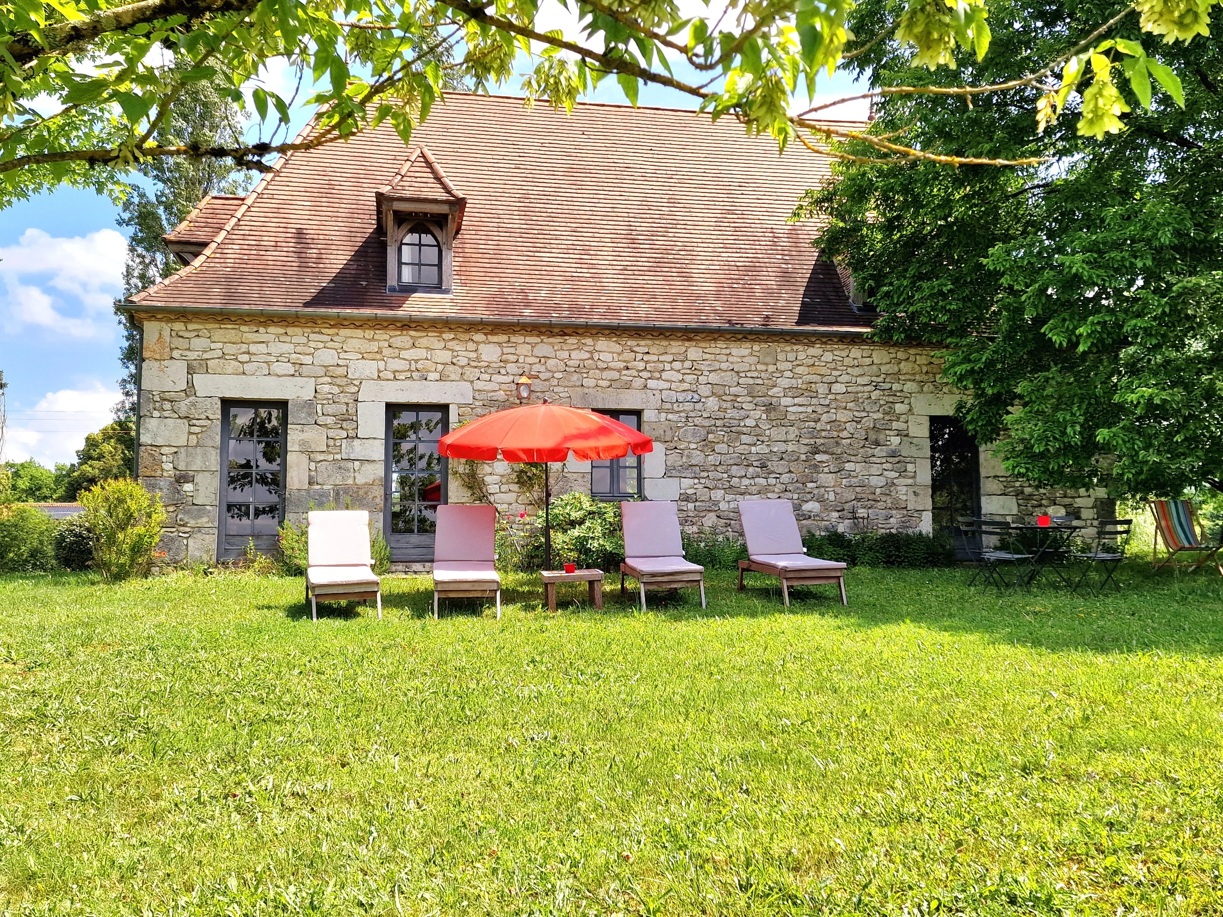 House in Badefols-sur-Dordogne - view 1
