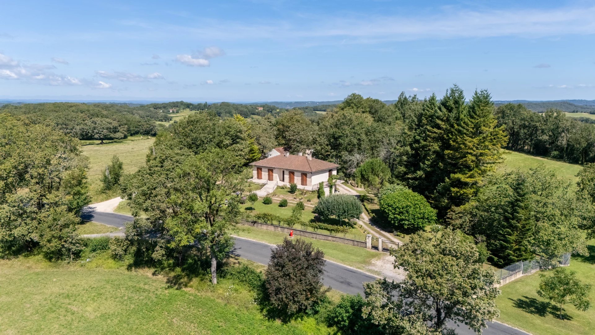 House in Labastide-Murat - view 1