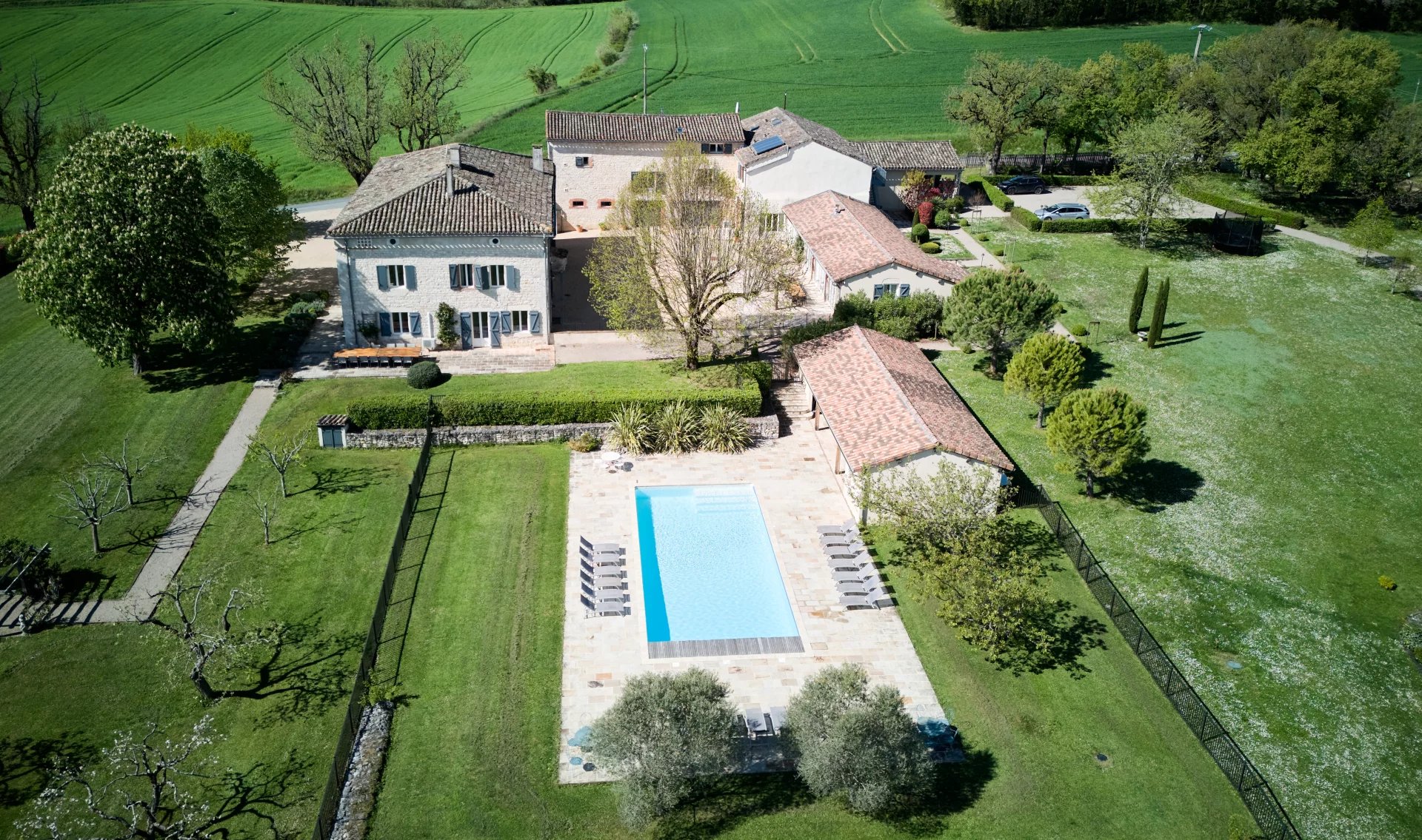 House in Cahuzac-sur-Vere - view 1