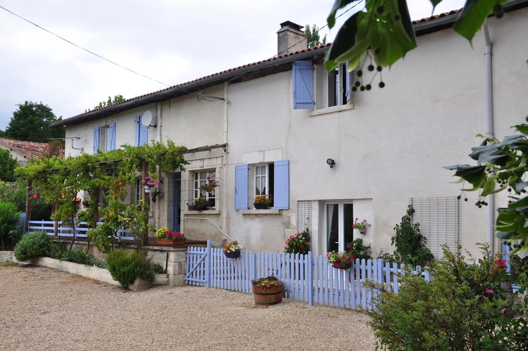 House in Saint-Severin - view 1