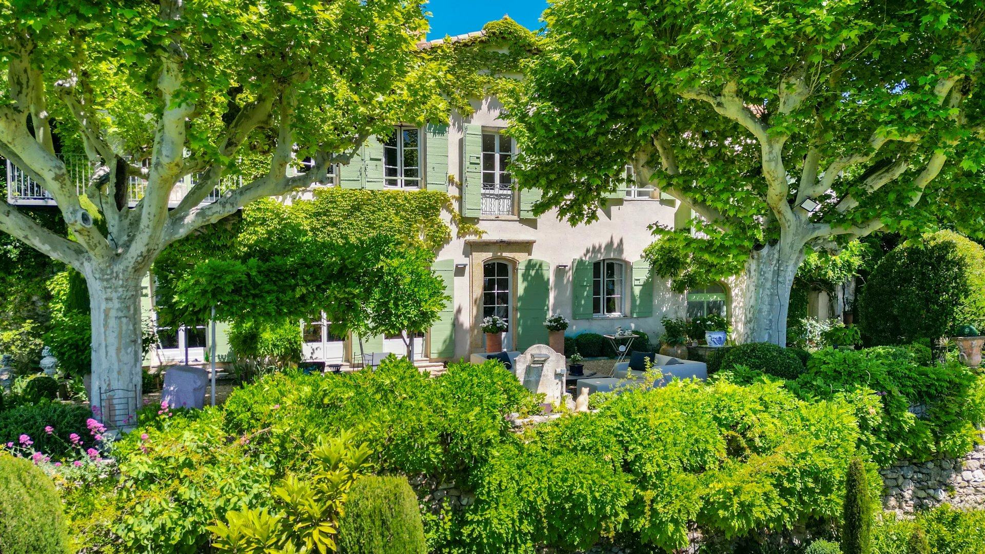 House in Aix-en-Provence - view 1