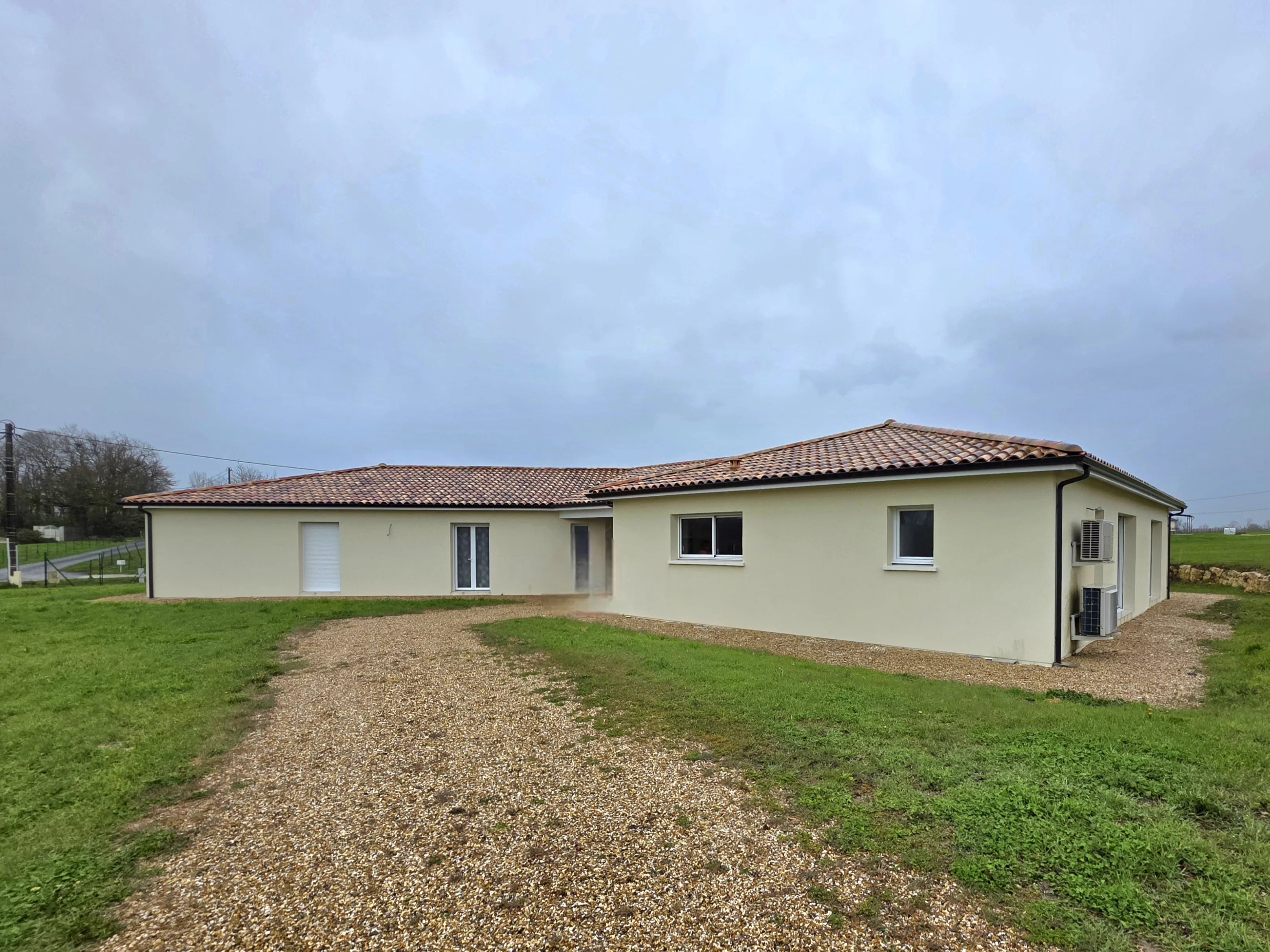 House in Eymet - view 1