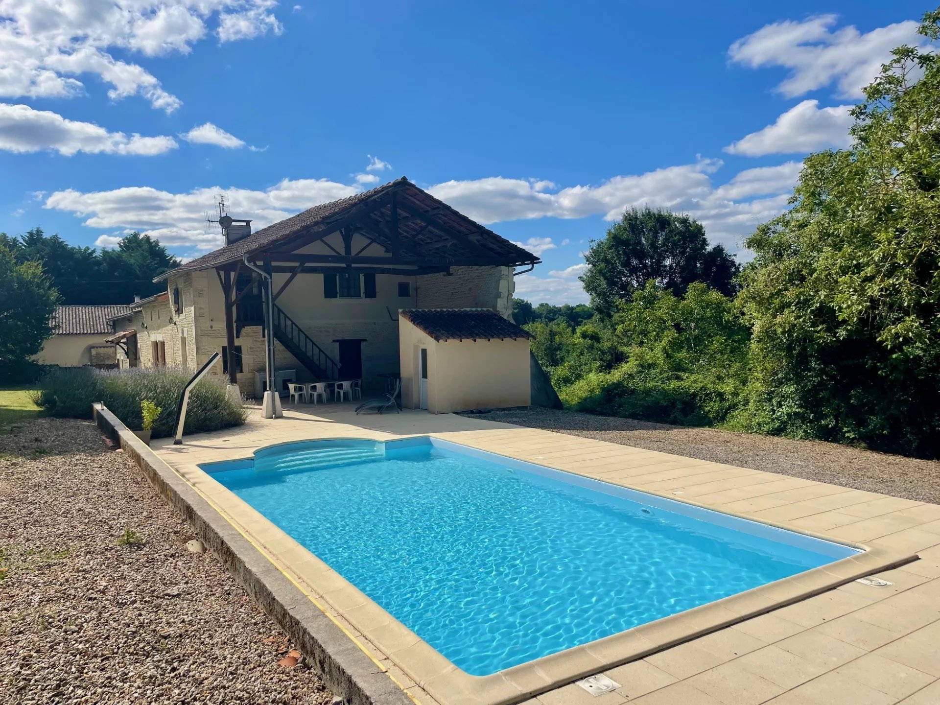 House in Montjean - view 1