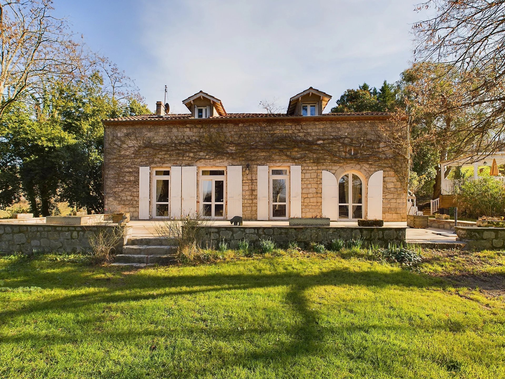 House in Villeneuve-sur-Lot - view 1