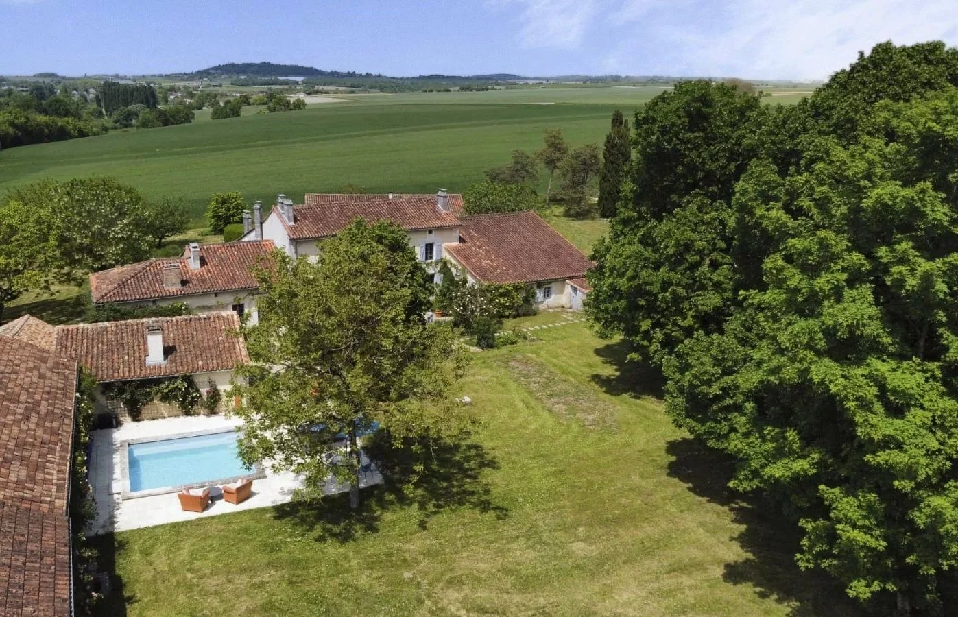 House in Villebois-Lavalette - view 1