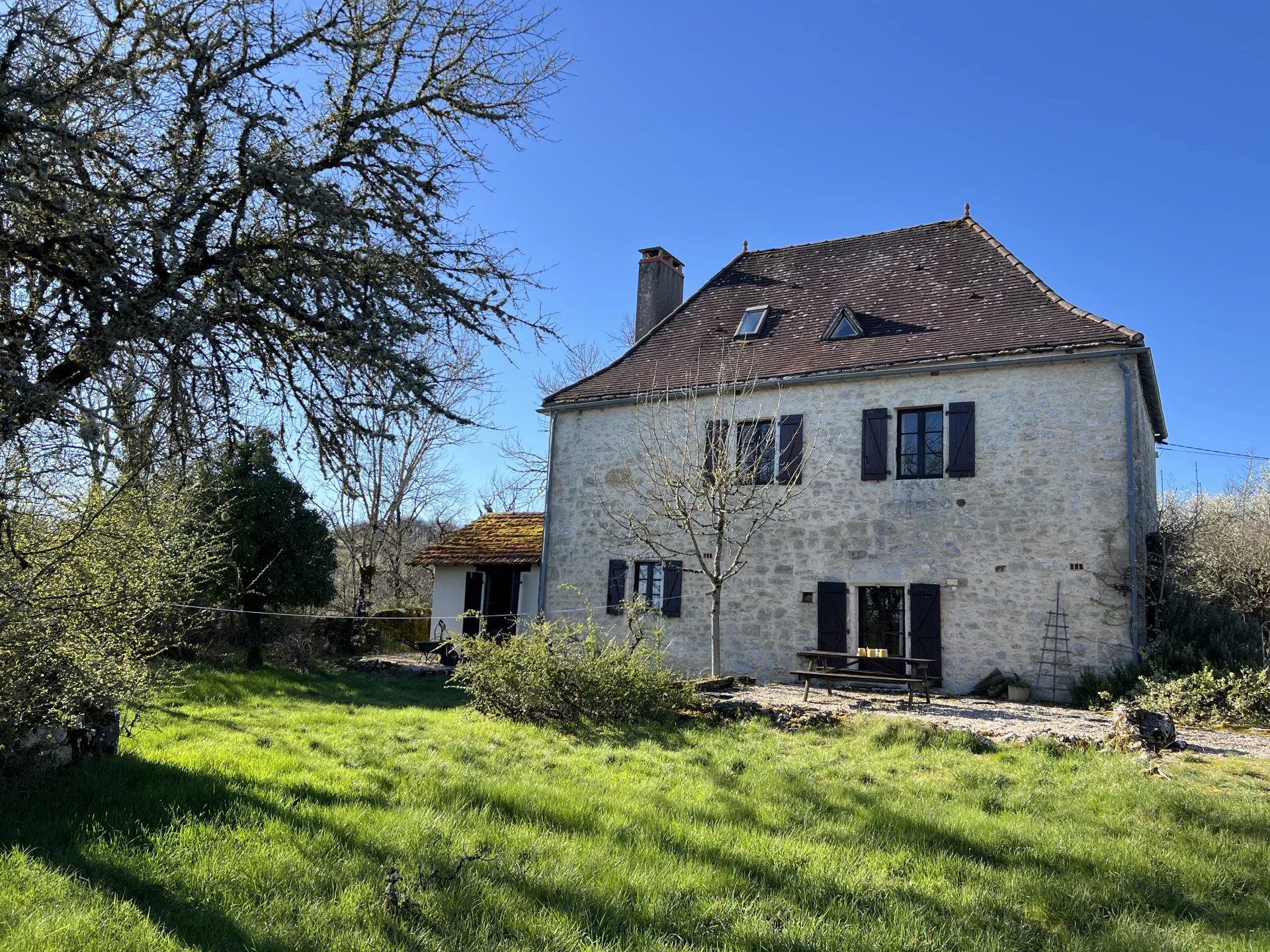 House in Caniac-du-Causse - view 1