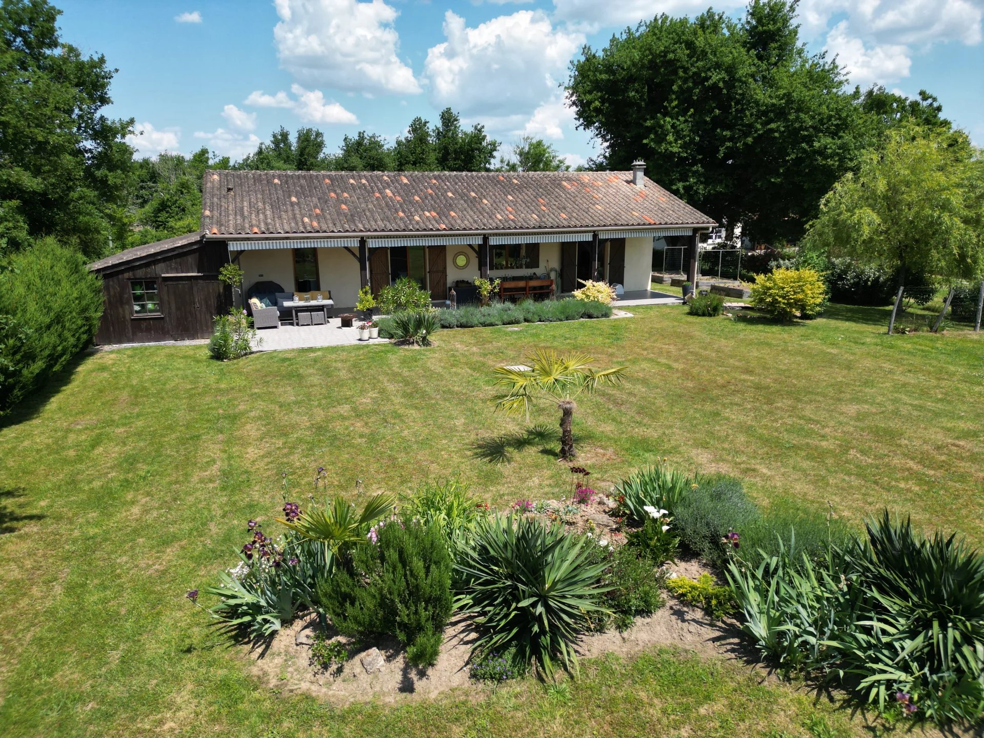 House in La Roche-Chalais - view 1