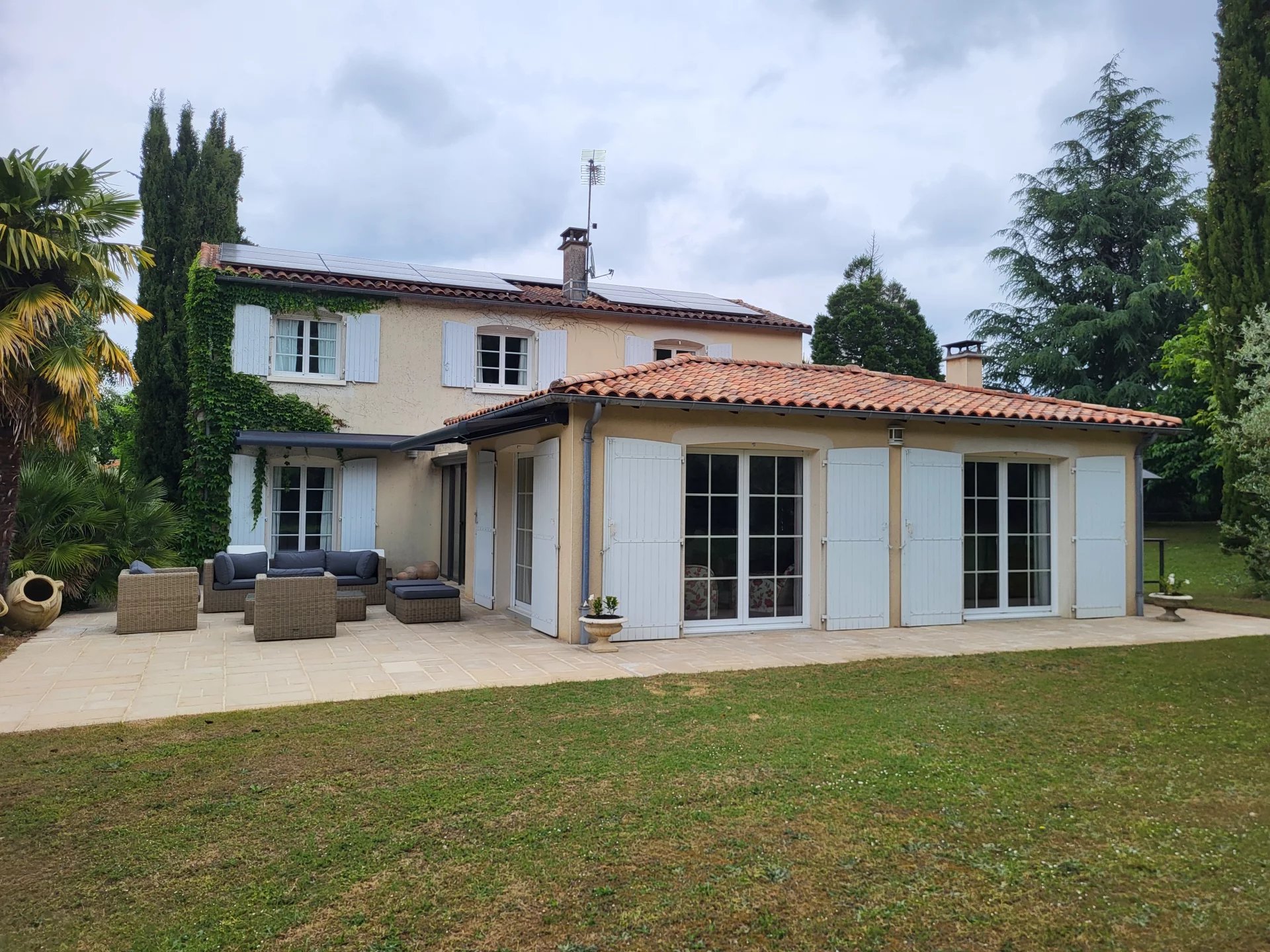 House in Chauvigny - view 1