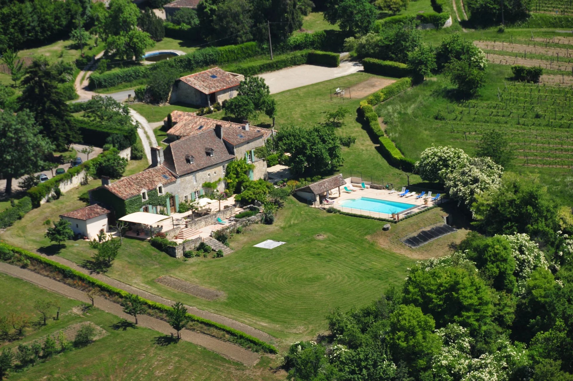 House in Sainte-Foy-la-Grande - view 1