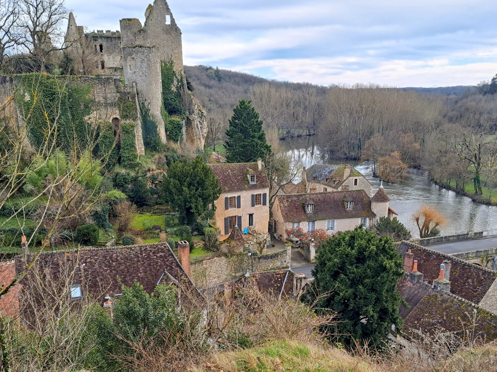 House in Angles-sur-l'Anglin - view 1