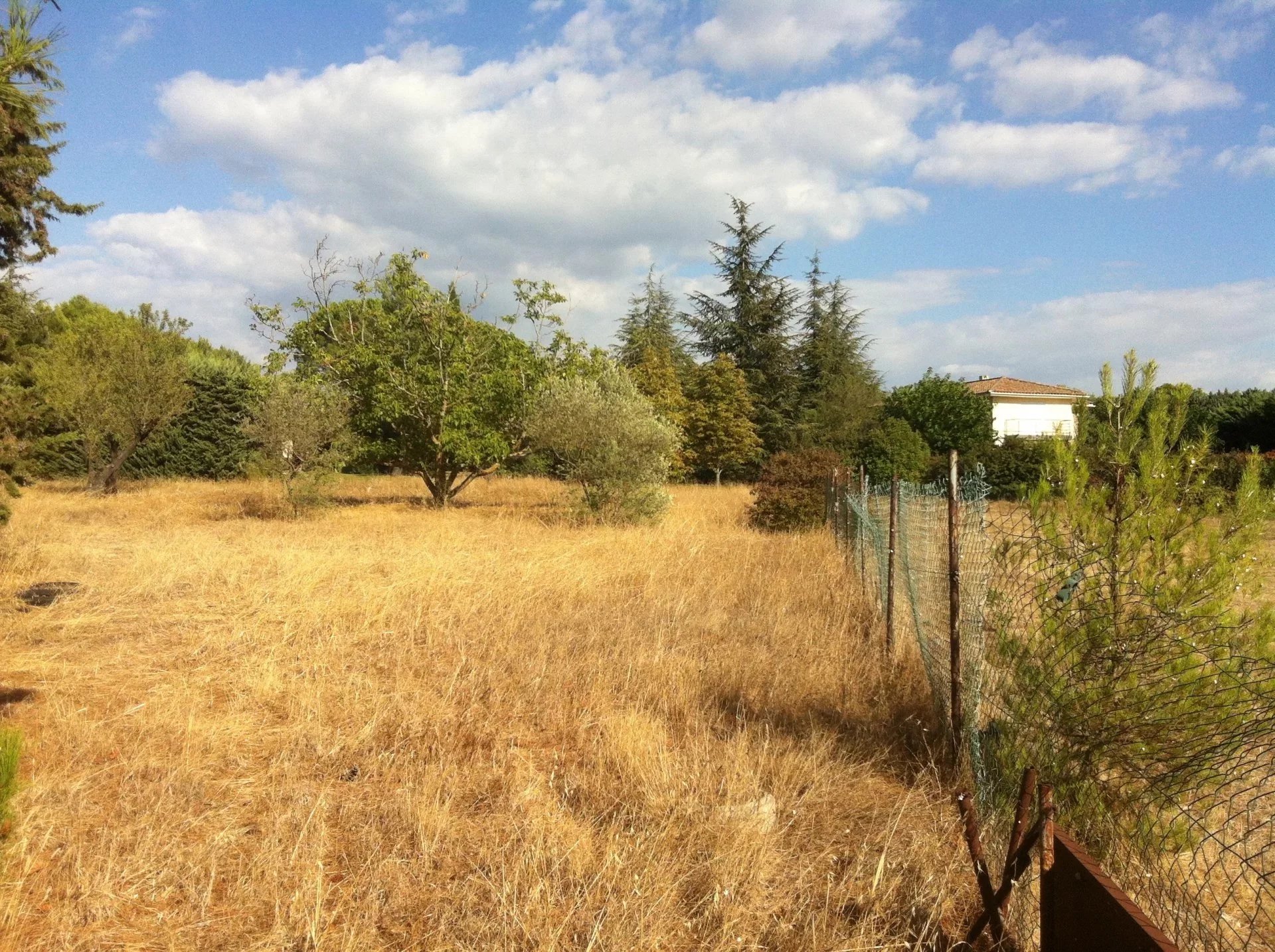 House in Arrondissement d'Aix-en-Provence - view 1