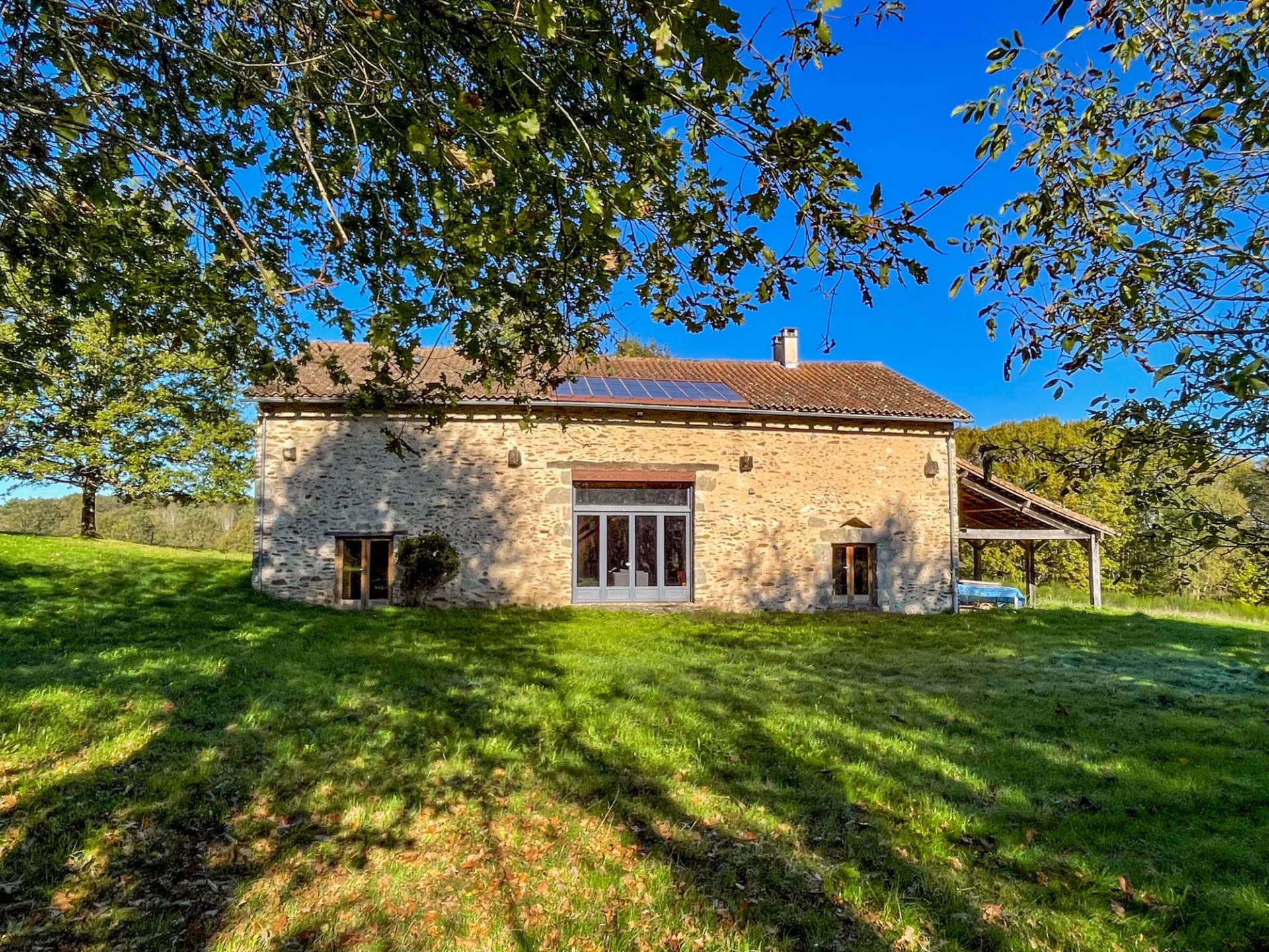 House in Saint-Jory-de-Chalais - view 1