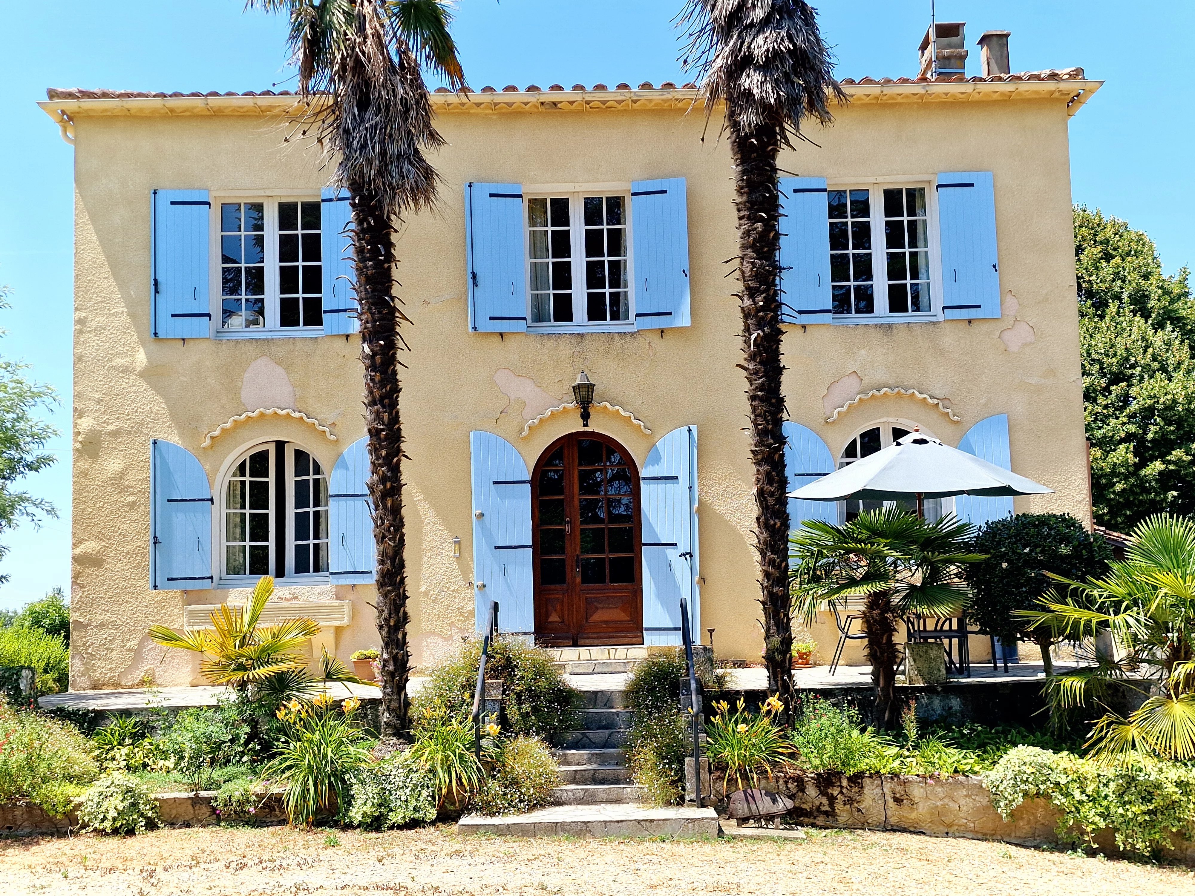 House in Marmande - view 1