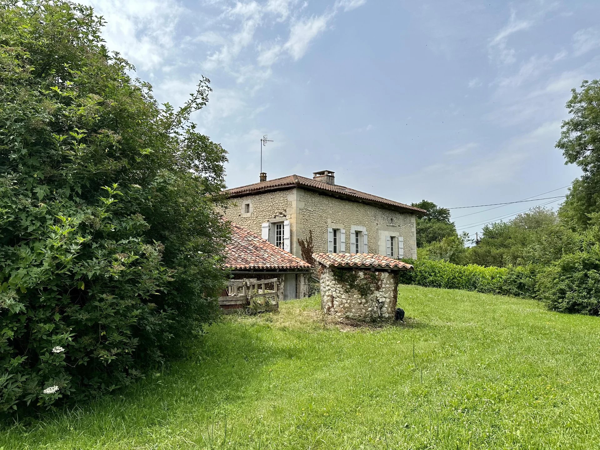 House in Riberac - view 1