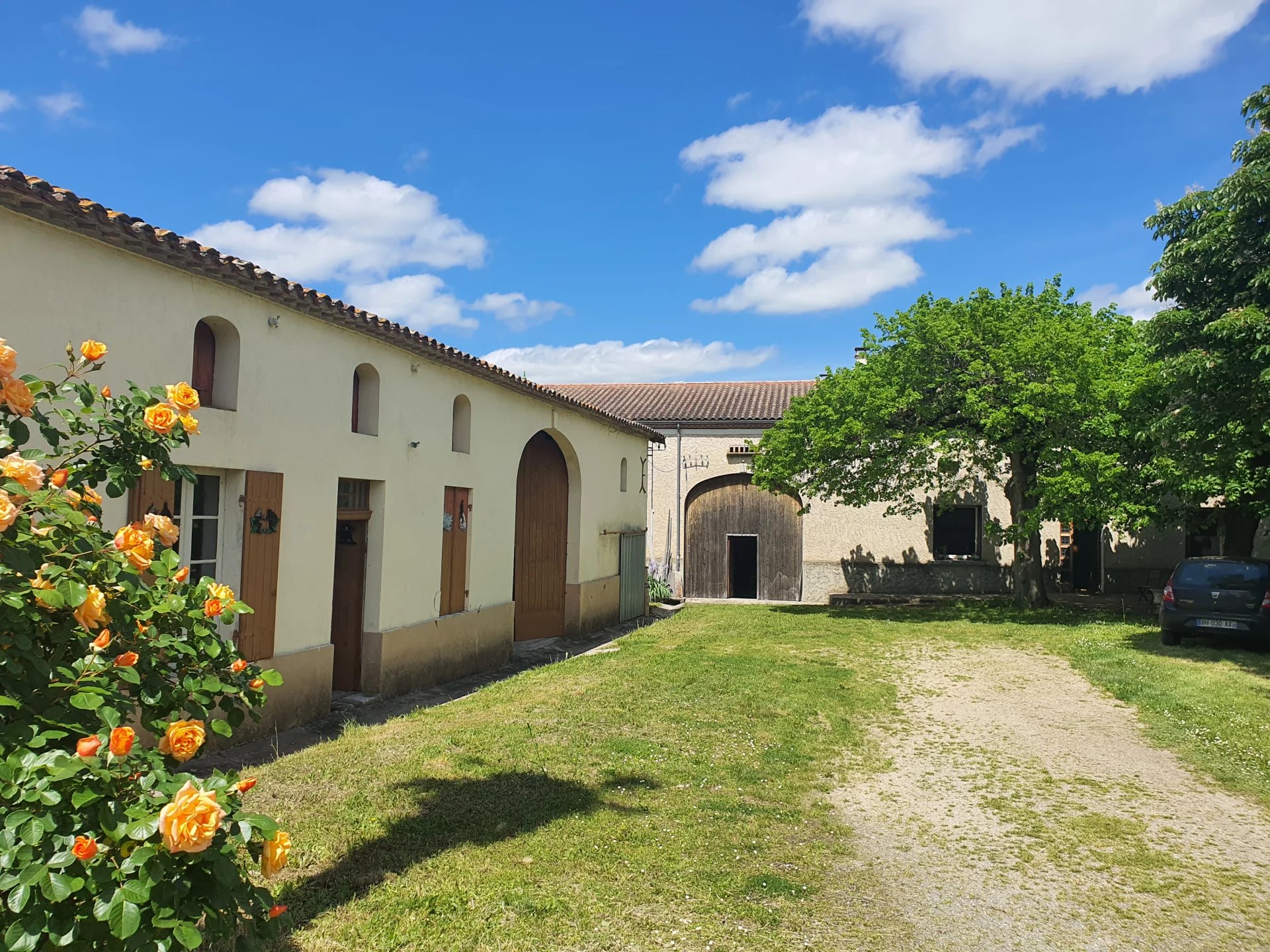 House in Duras - view 1