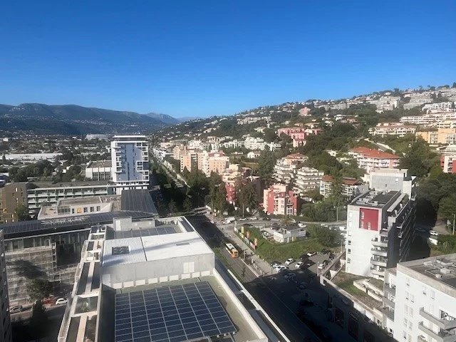 Apartment in Nice - view 1