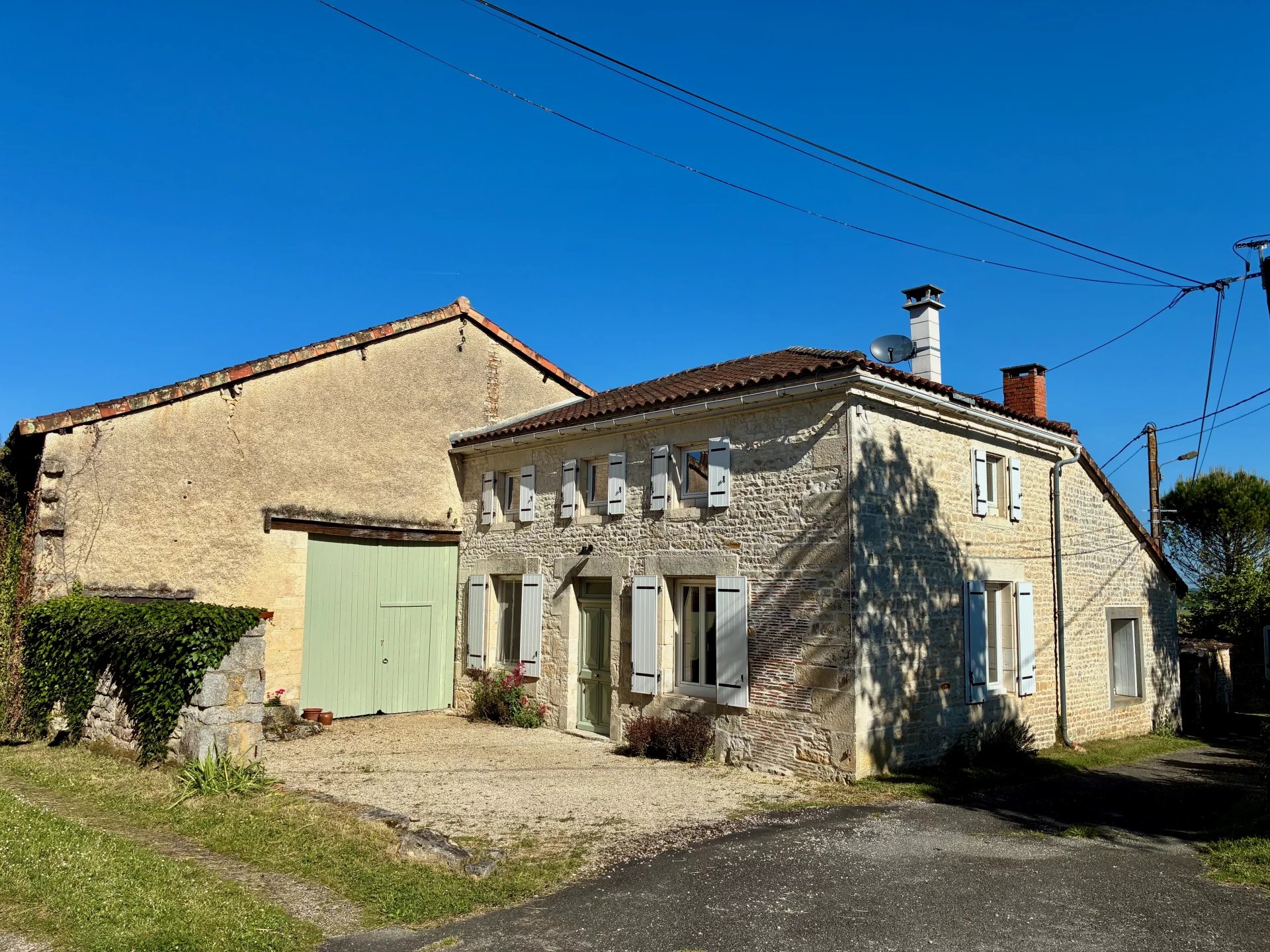 House in Aunac - view 1