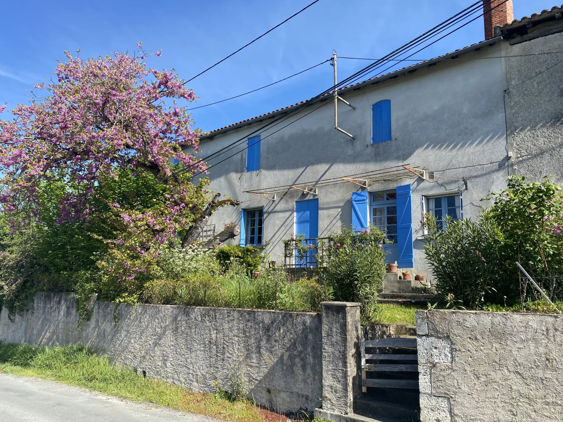 House in Dordogne - view 1