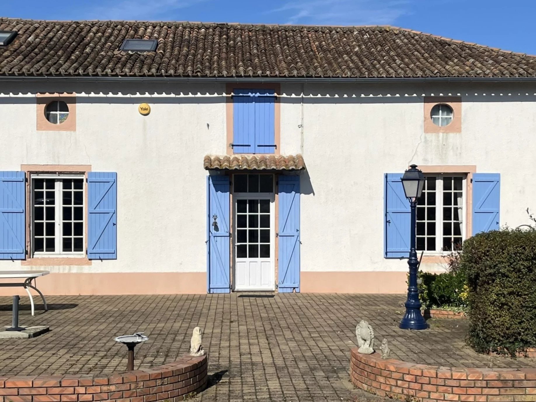 House in Faye-l'Abbesse - view 1