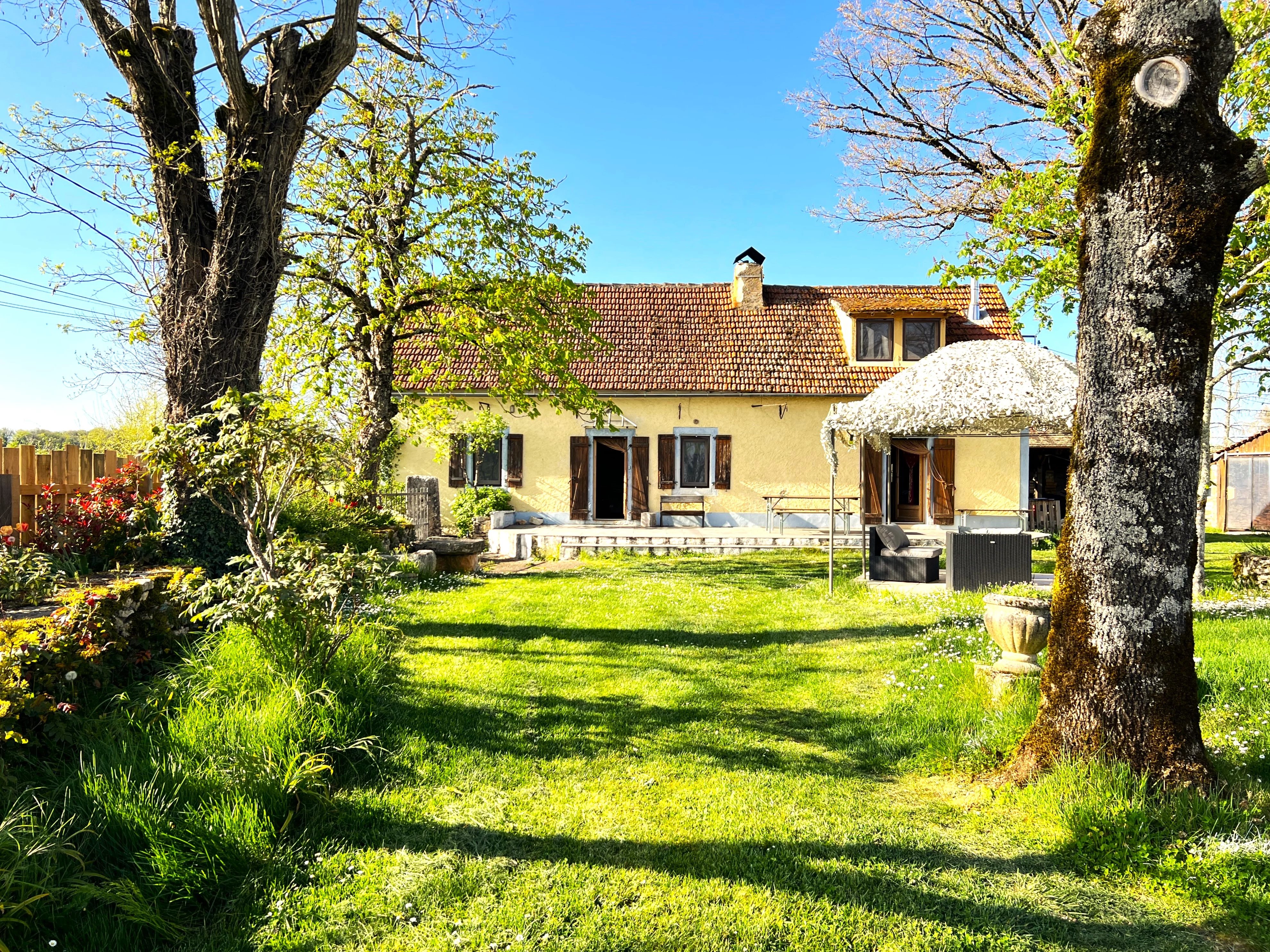 House in Orniac - view 1