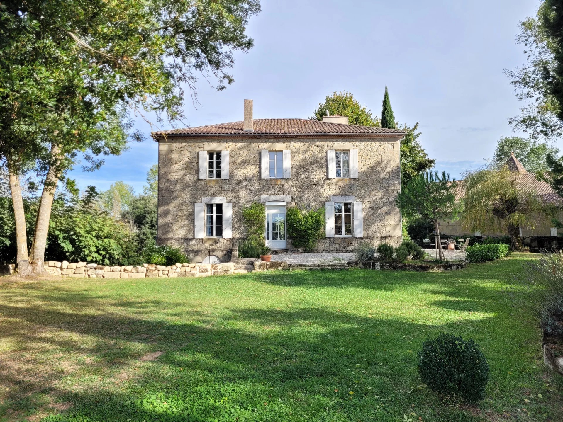 House in Saint-Barthelemy-d'Agenais - view 1