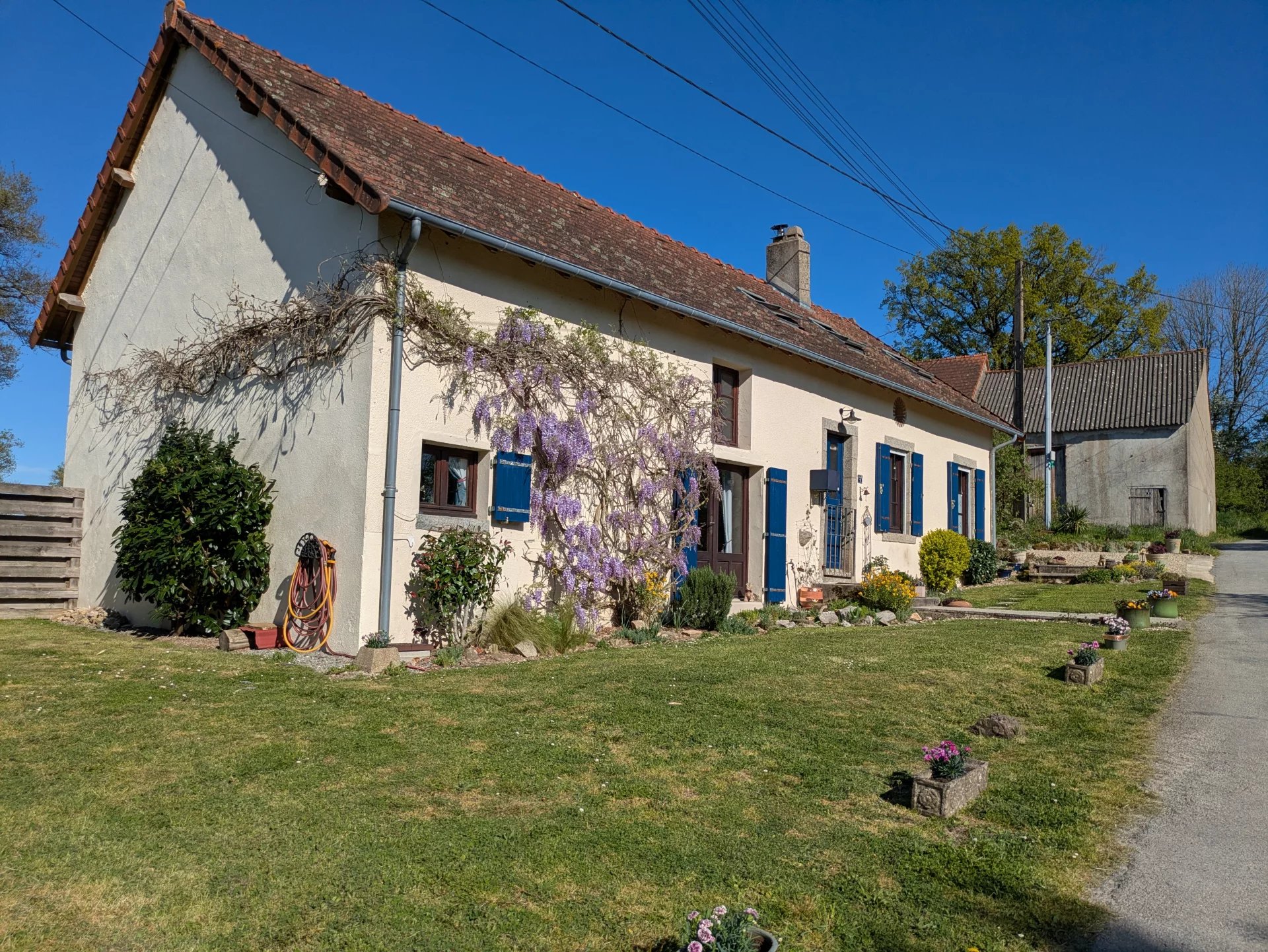 House in Saint-Leger-Magnazeix - view 1