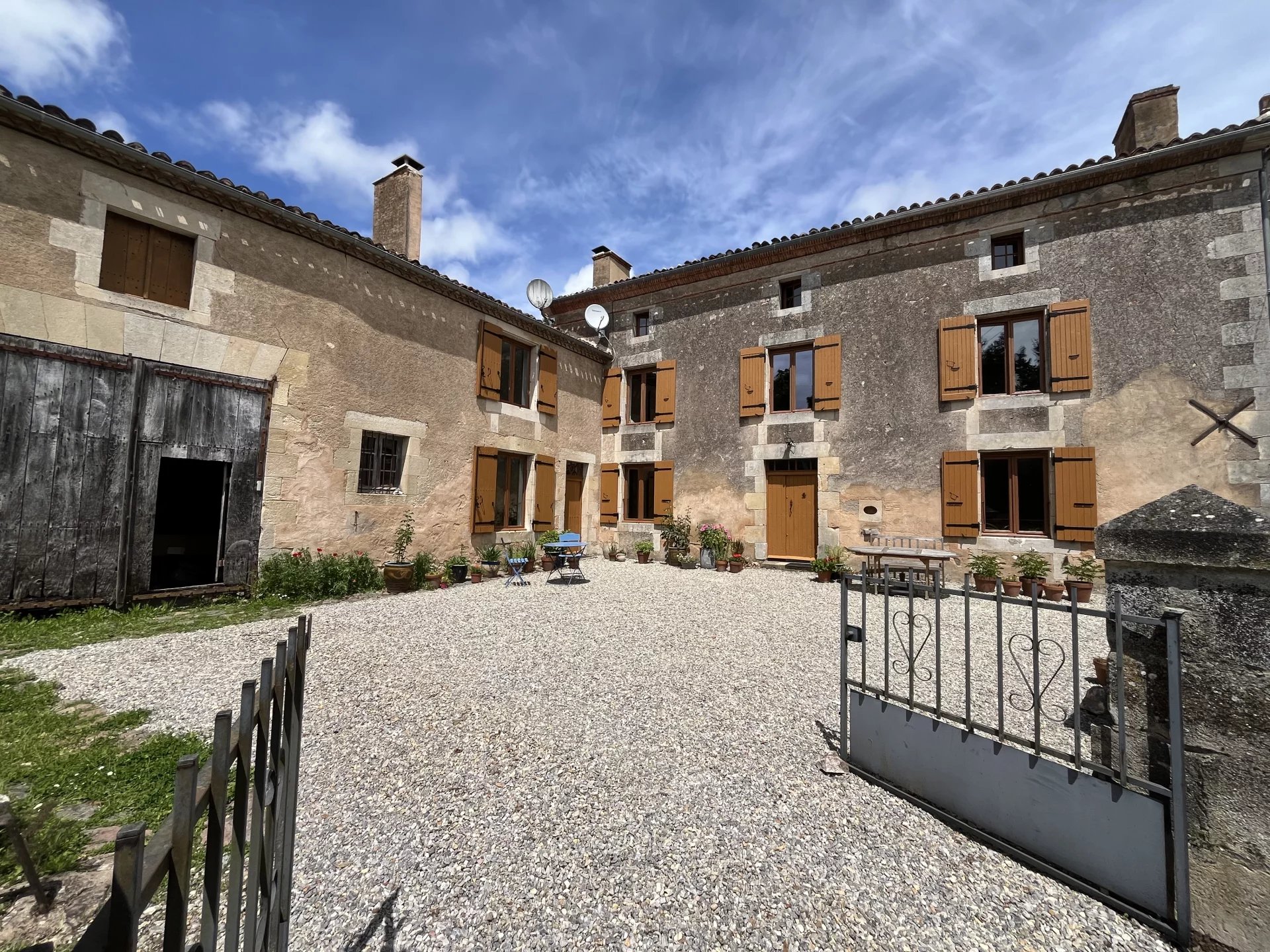 House in Moussac - view 1