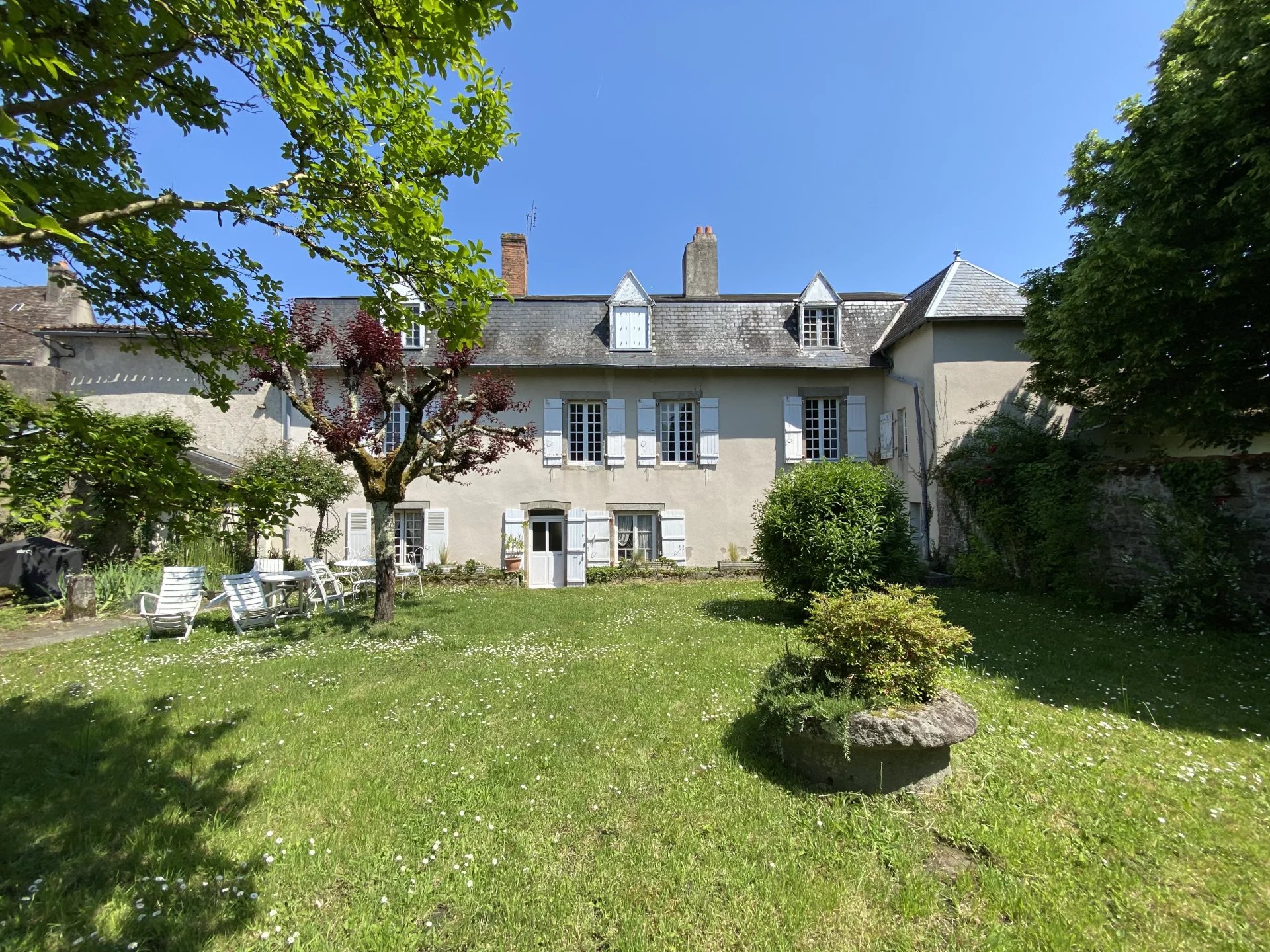 House in Le Dorat - view 1
