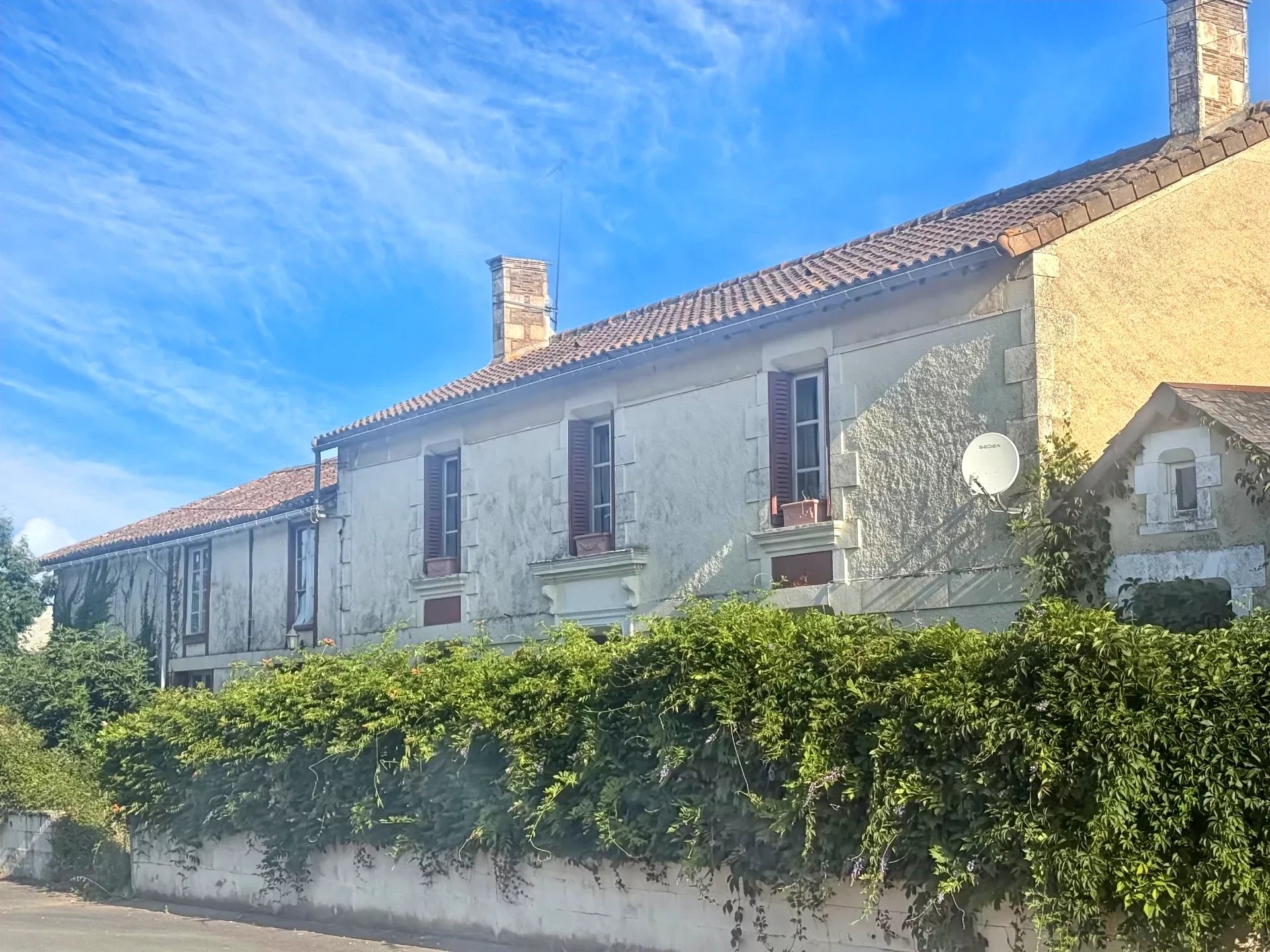 House in La Grimaudiere - view 1