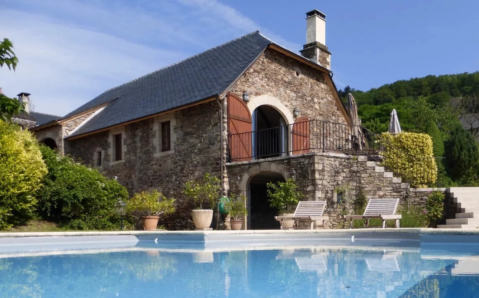 House in Laval-de-Cere - view 1