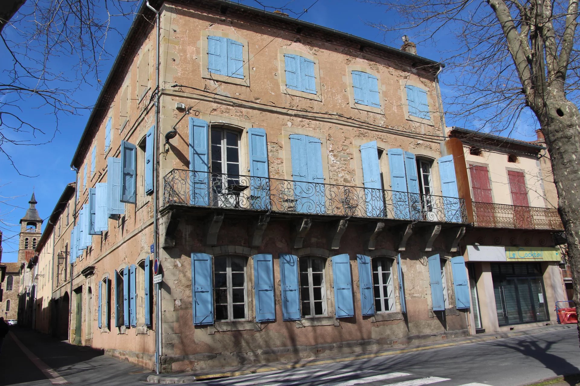 House in Realmont - view 1