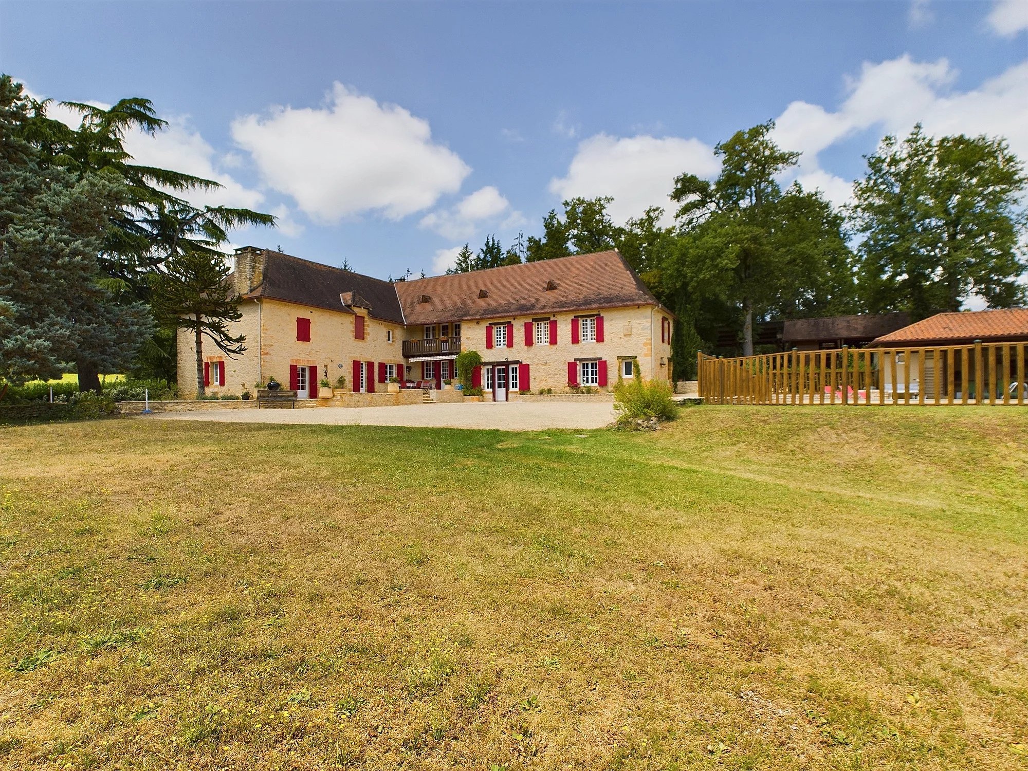 House in Arrondissement de Sarlat-la-Caneda - view 1