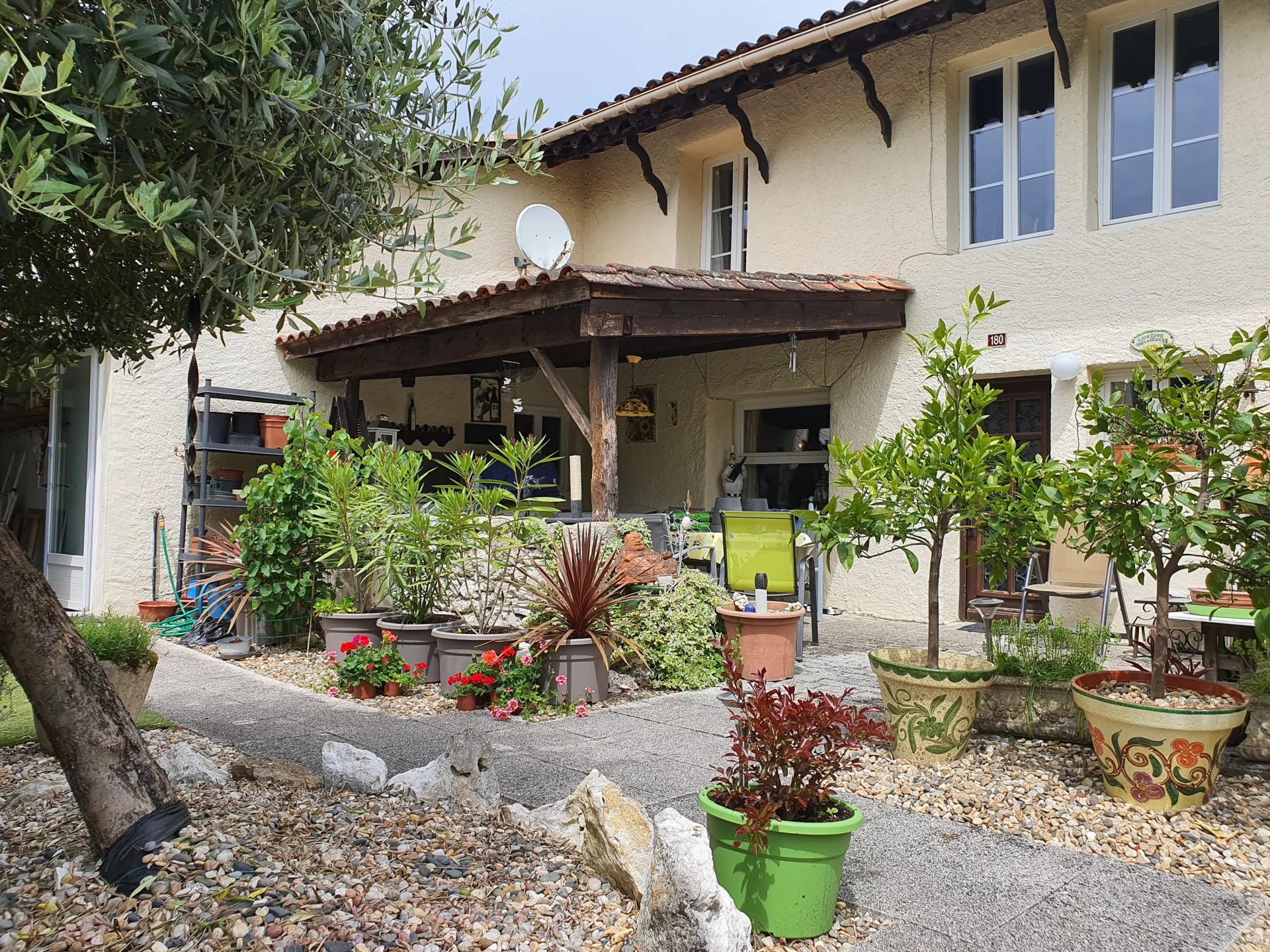 House in Loubes-Bernac - view 1