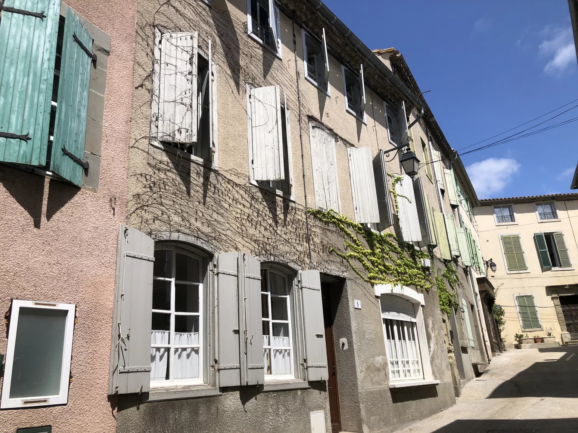 House in Carcassonne - view 1
