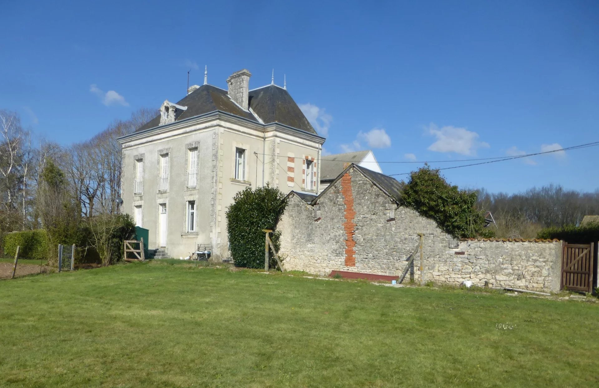 House in Charroux - view 1