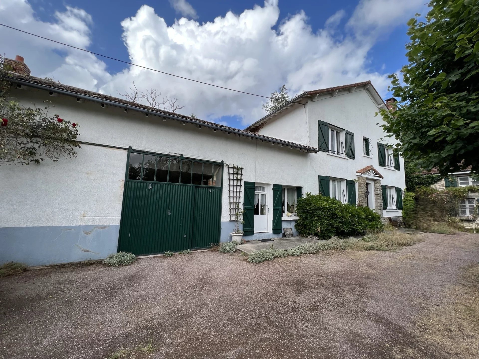 House in La Chapelle-Montbrandeix - view 1