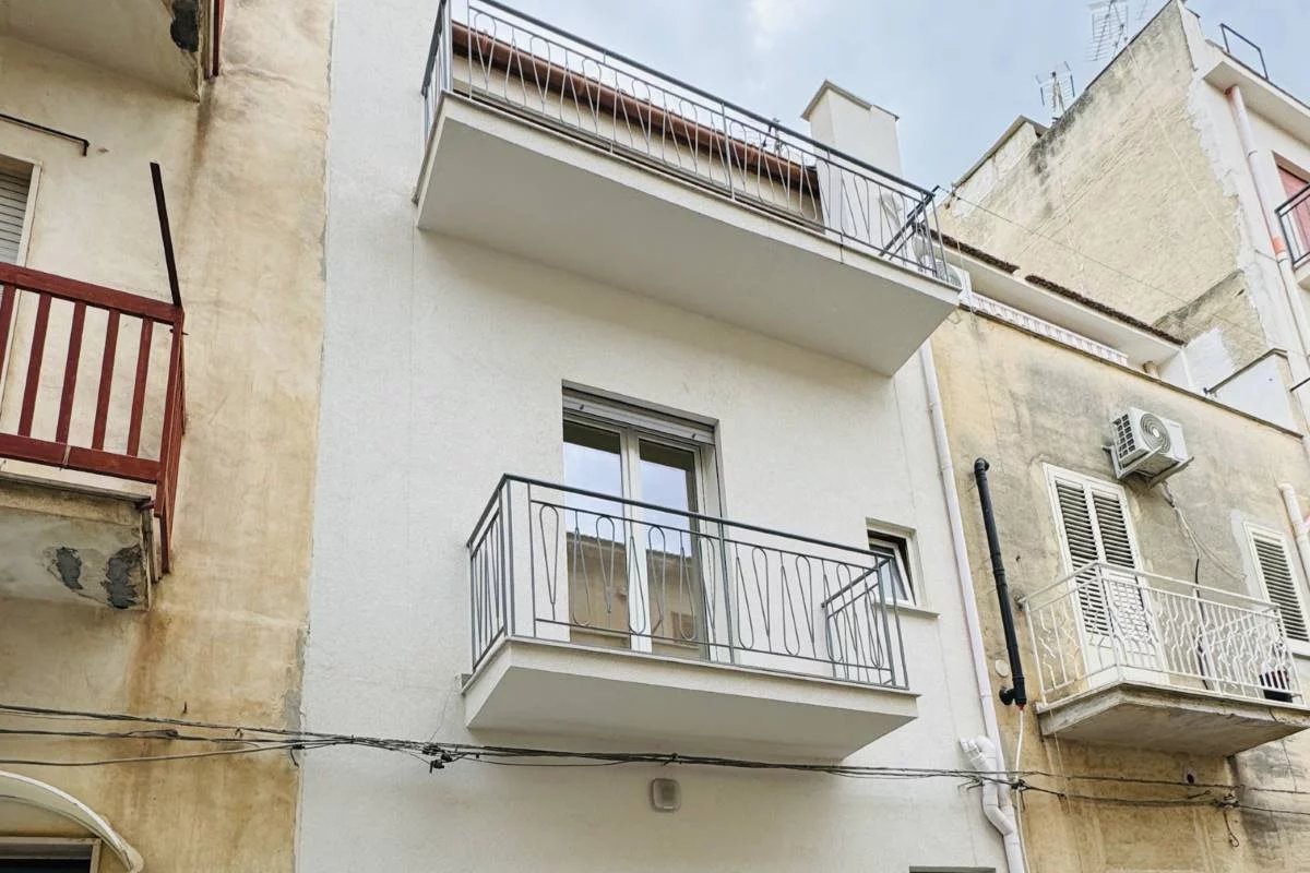 Apartment in Alcamo - view 1