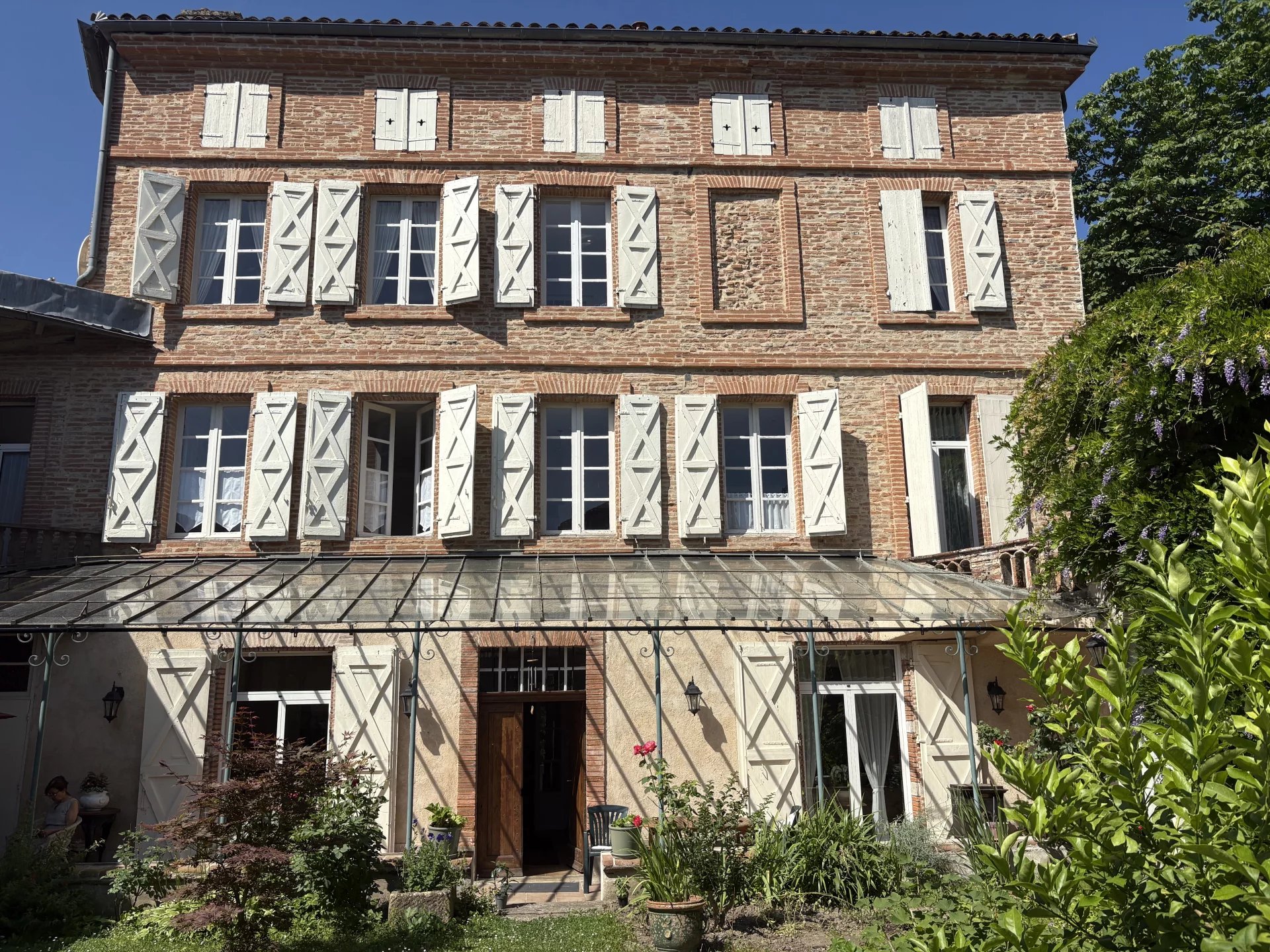 House in Moissac - view 1