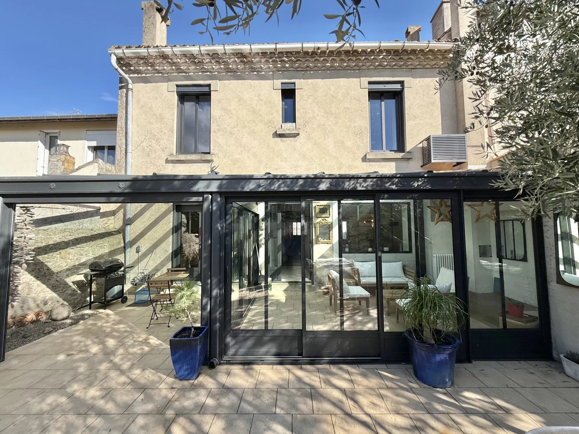 House in Carcassonne - view 1