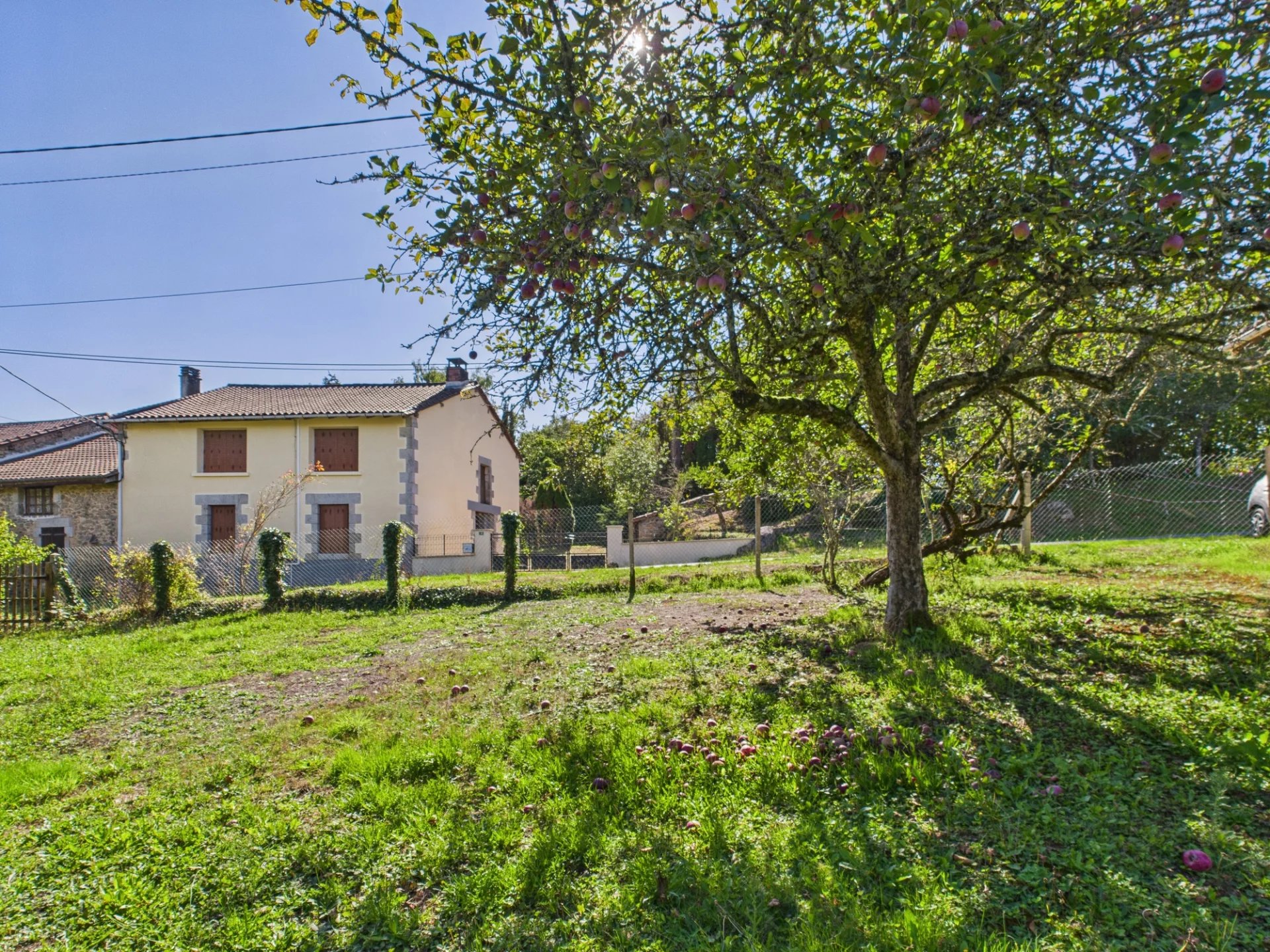 House in Marval - view 1
