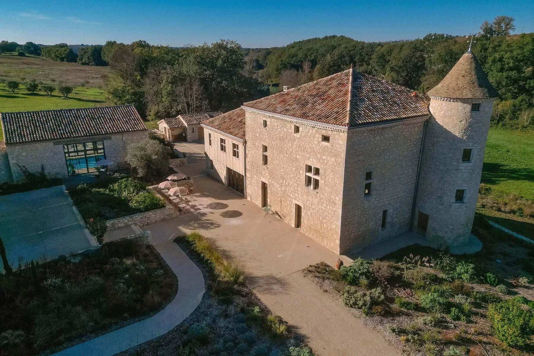 House in Saint-Clar - view 1