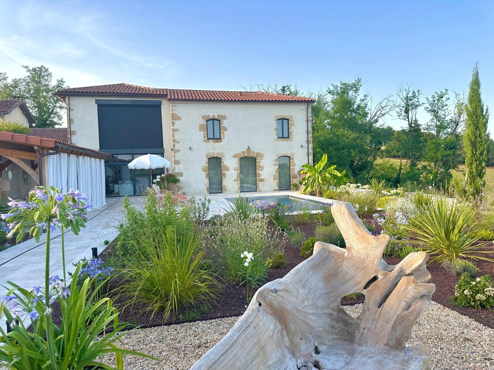 House in Marciac - view 1