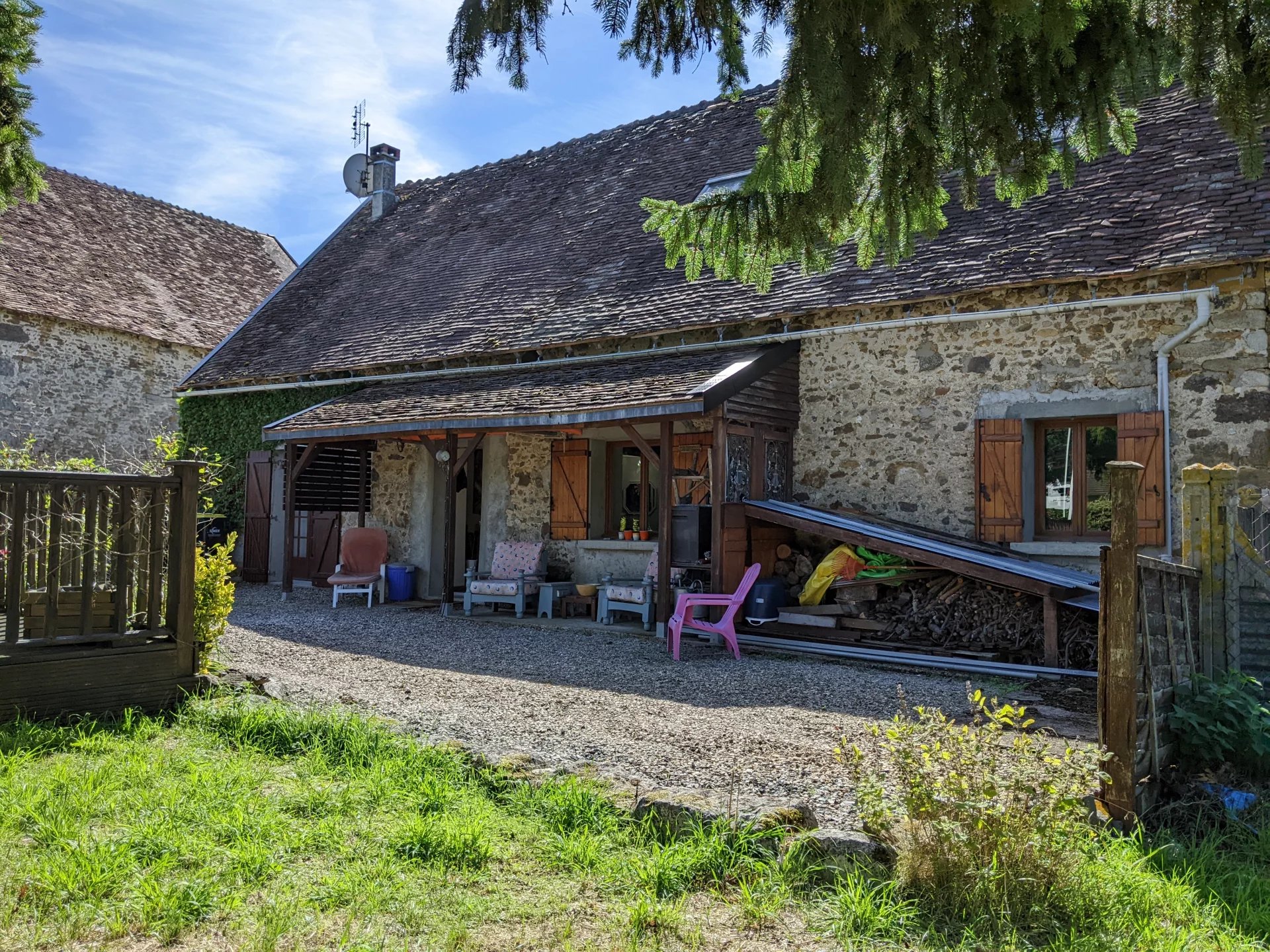 House in Thollet - view 1